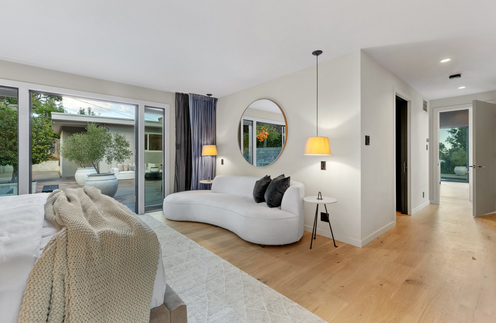 Stunning Contemporary Renovation