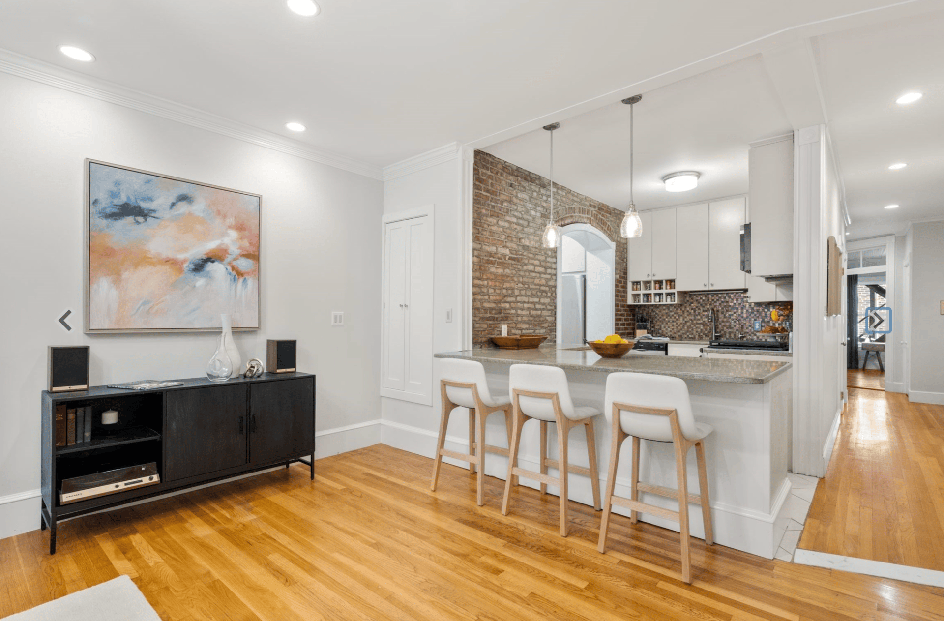 41 Pinckney St