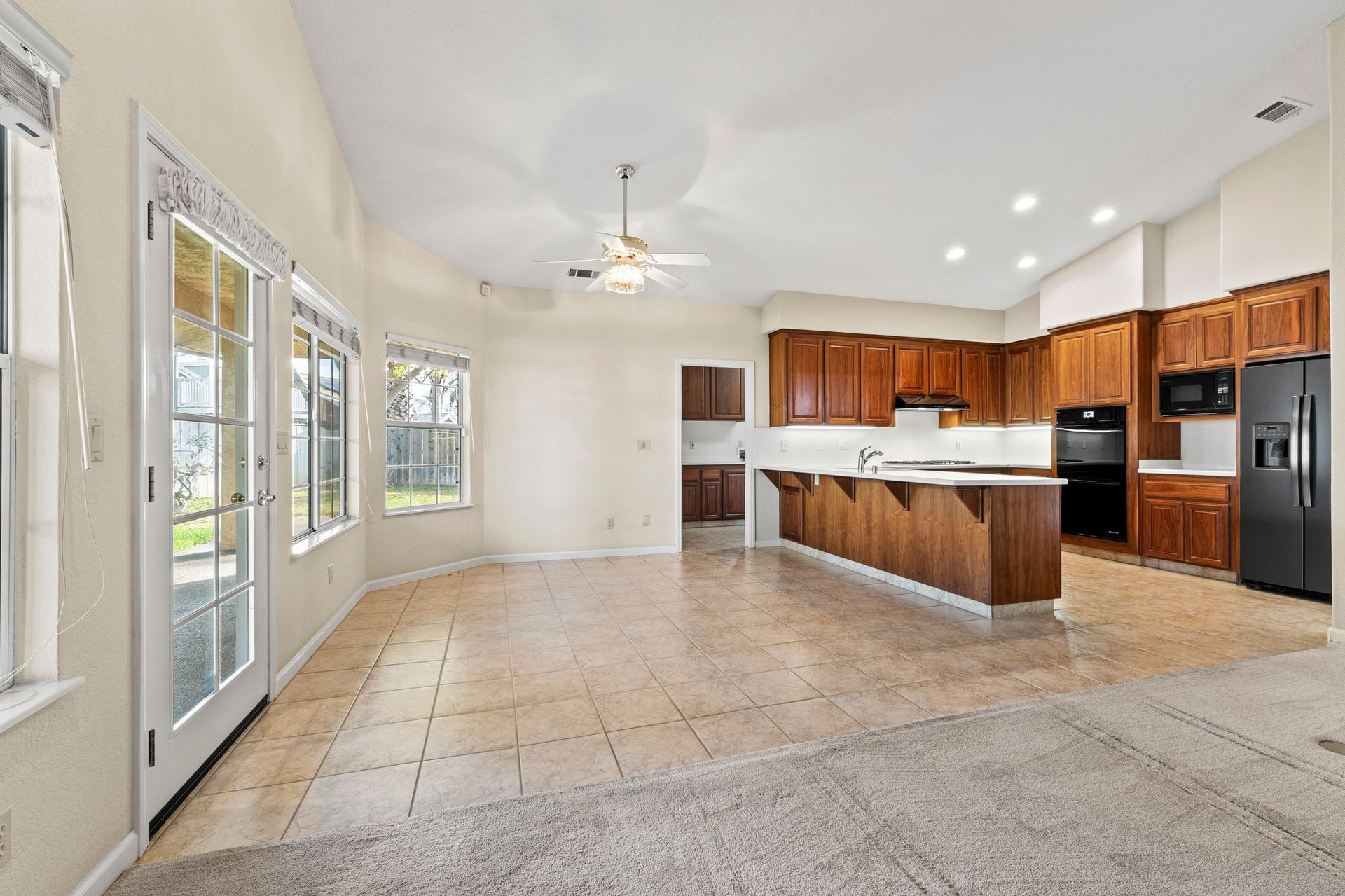917 Corral Place
