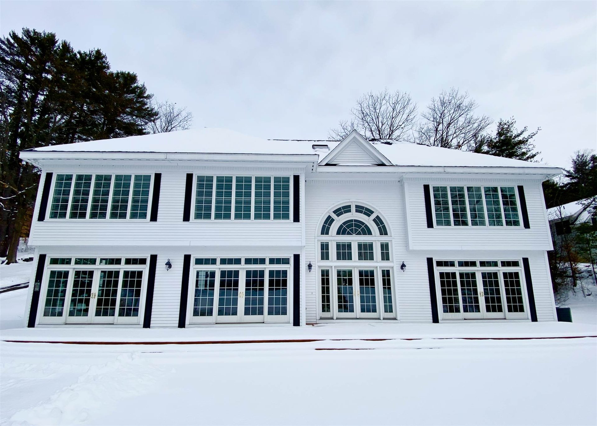 224 Edgewater Drive