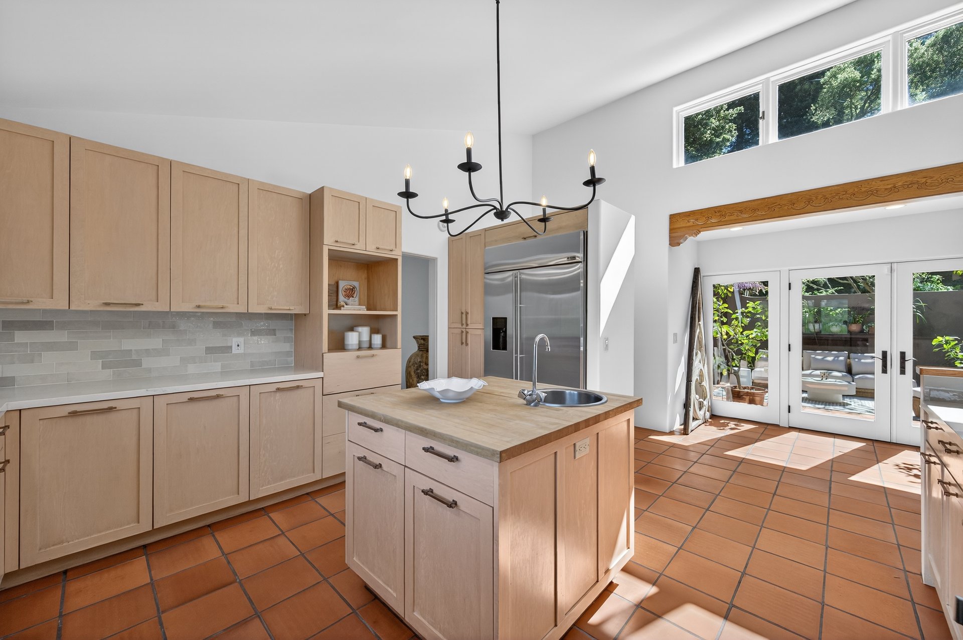 25 Wood Acres Ct