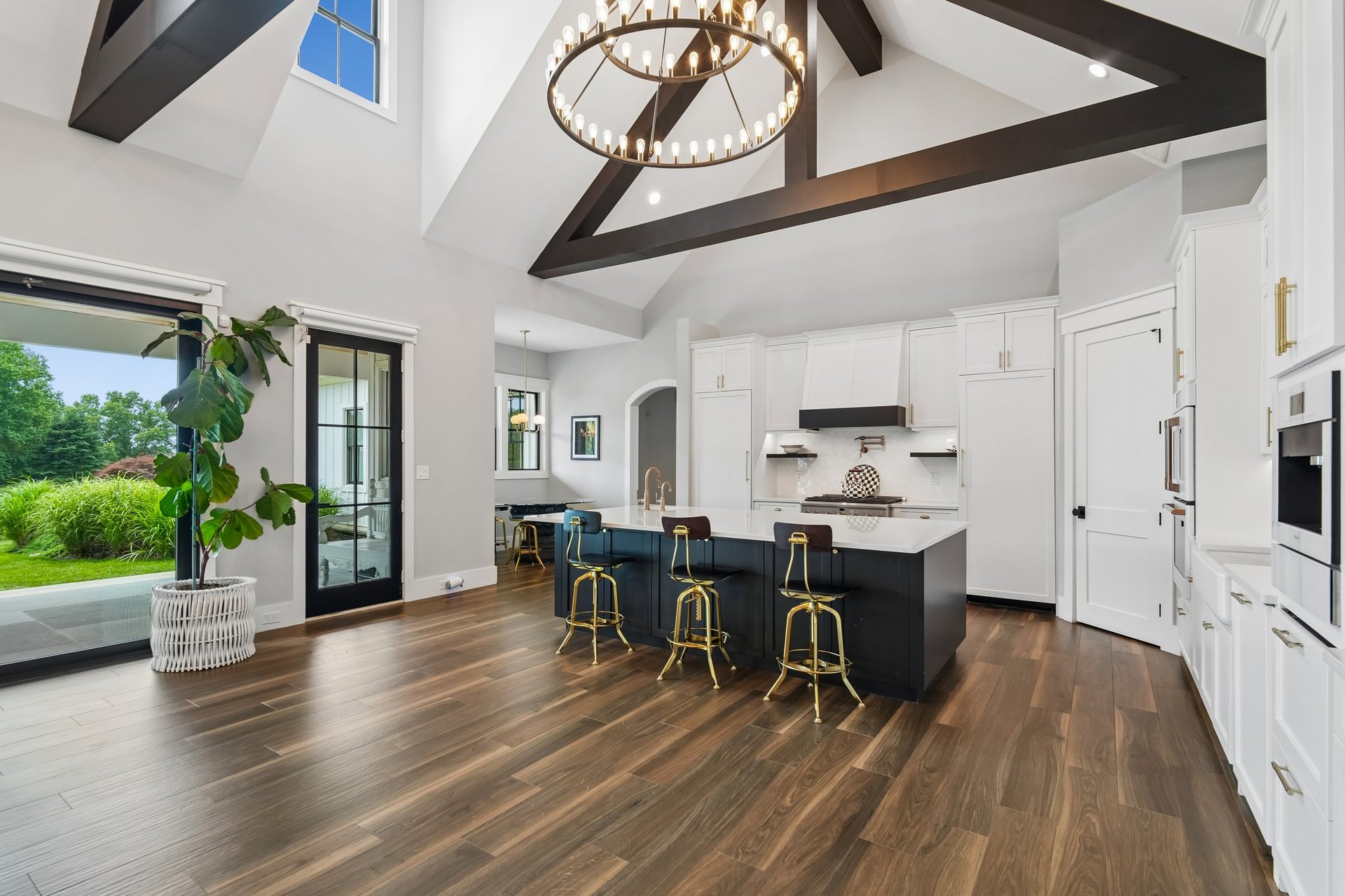 7 Homelands Dr