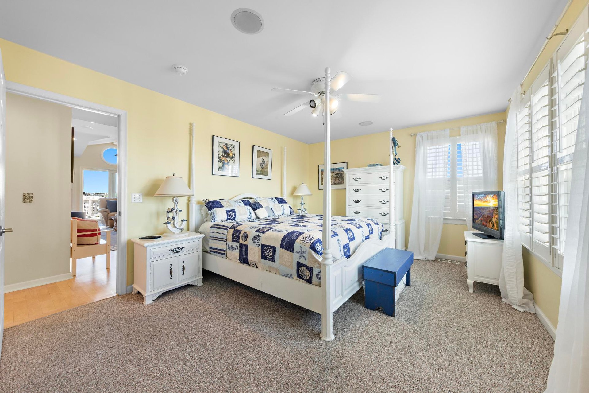401 Pearl Street (West Unit), Beach Haven