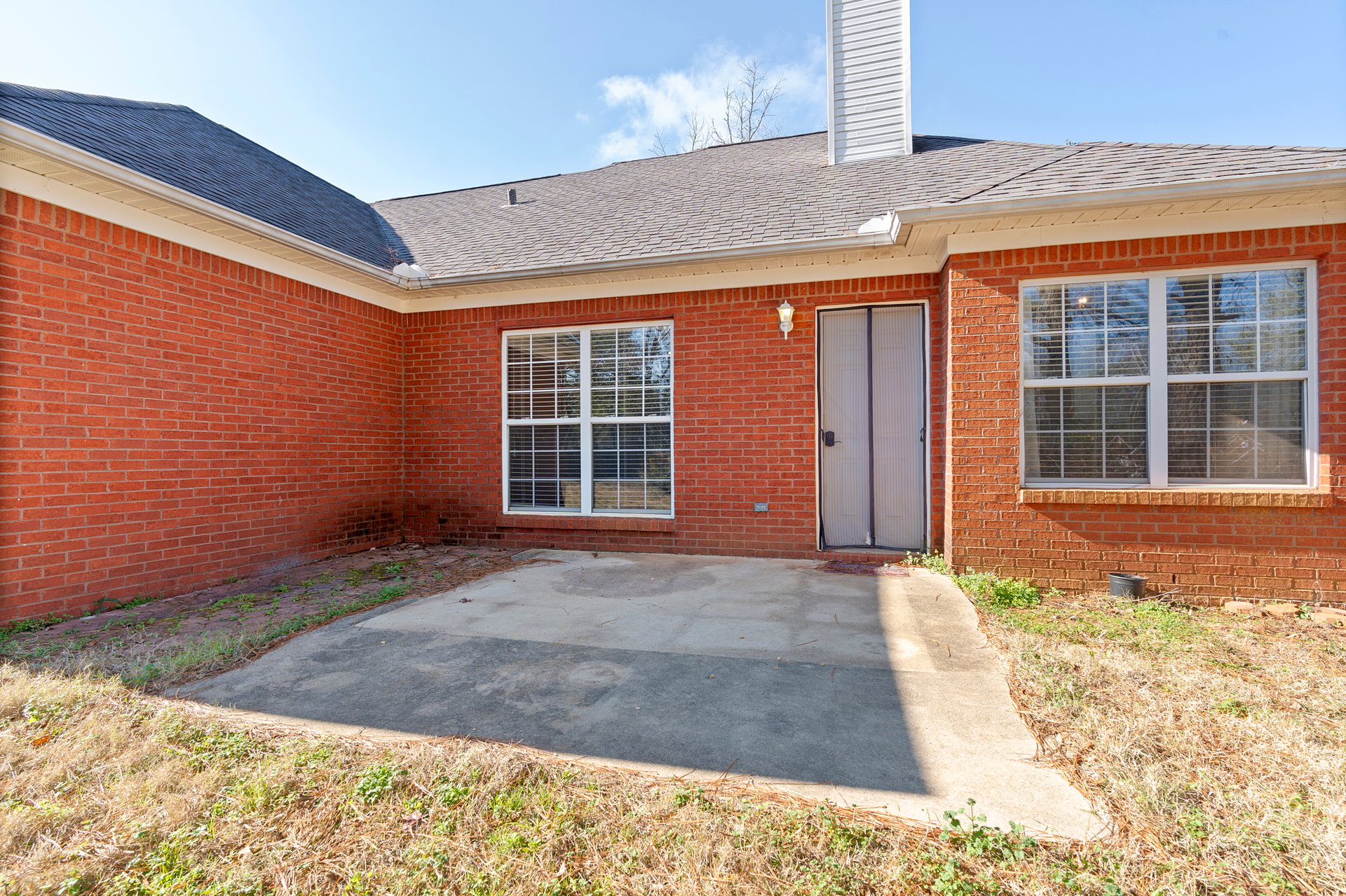 Charming 3-Bedroom Brick Rancher in Monrovia School District