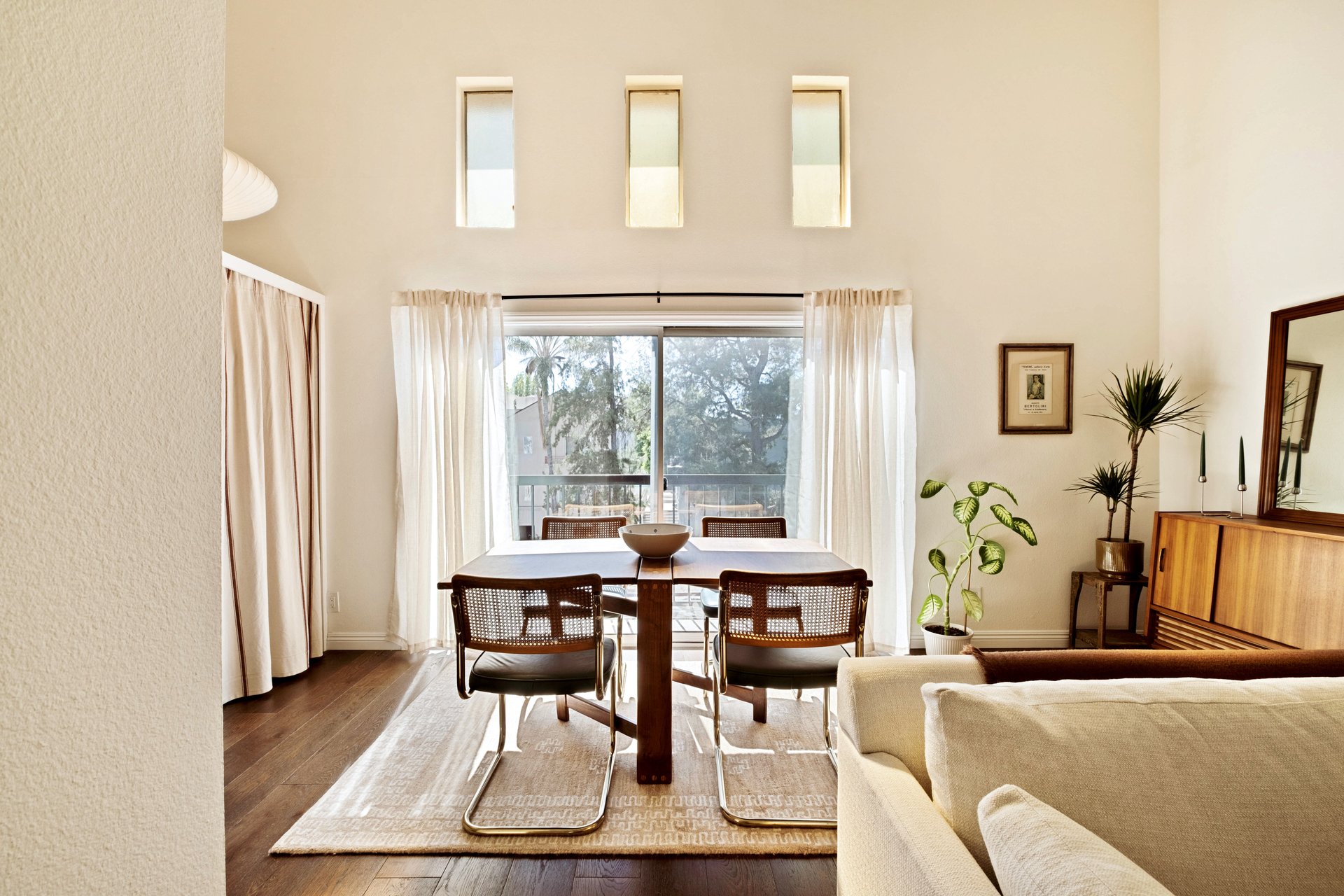 4660 Coldwater Canyon Ave Unit: 16
