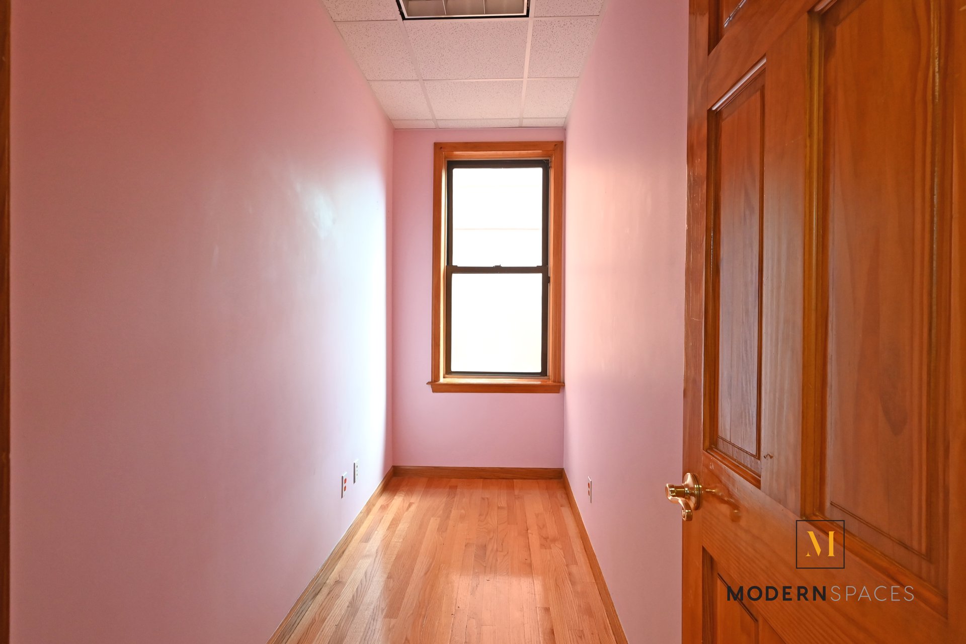 38-31 Crescent Street 2nd Floor