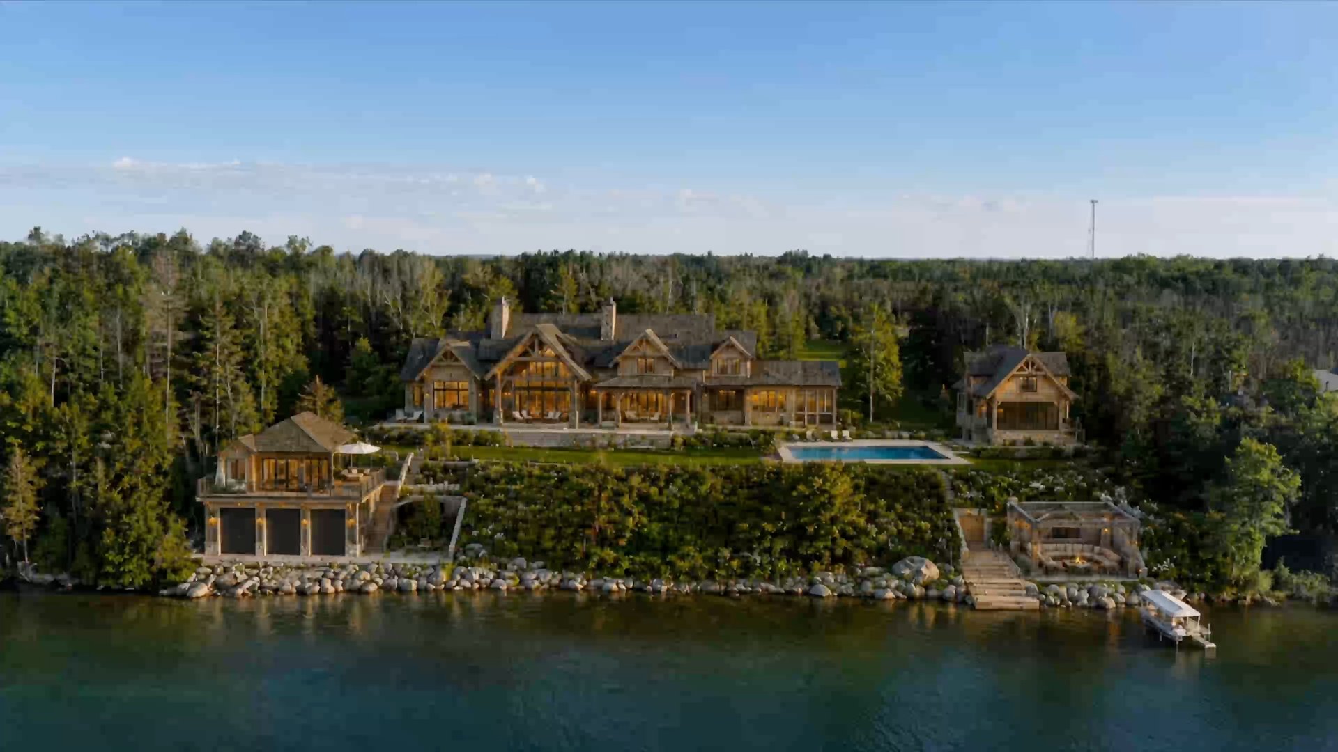 Casa Lago Estate
