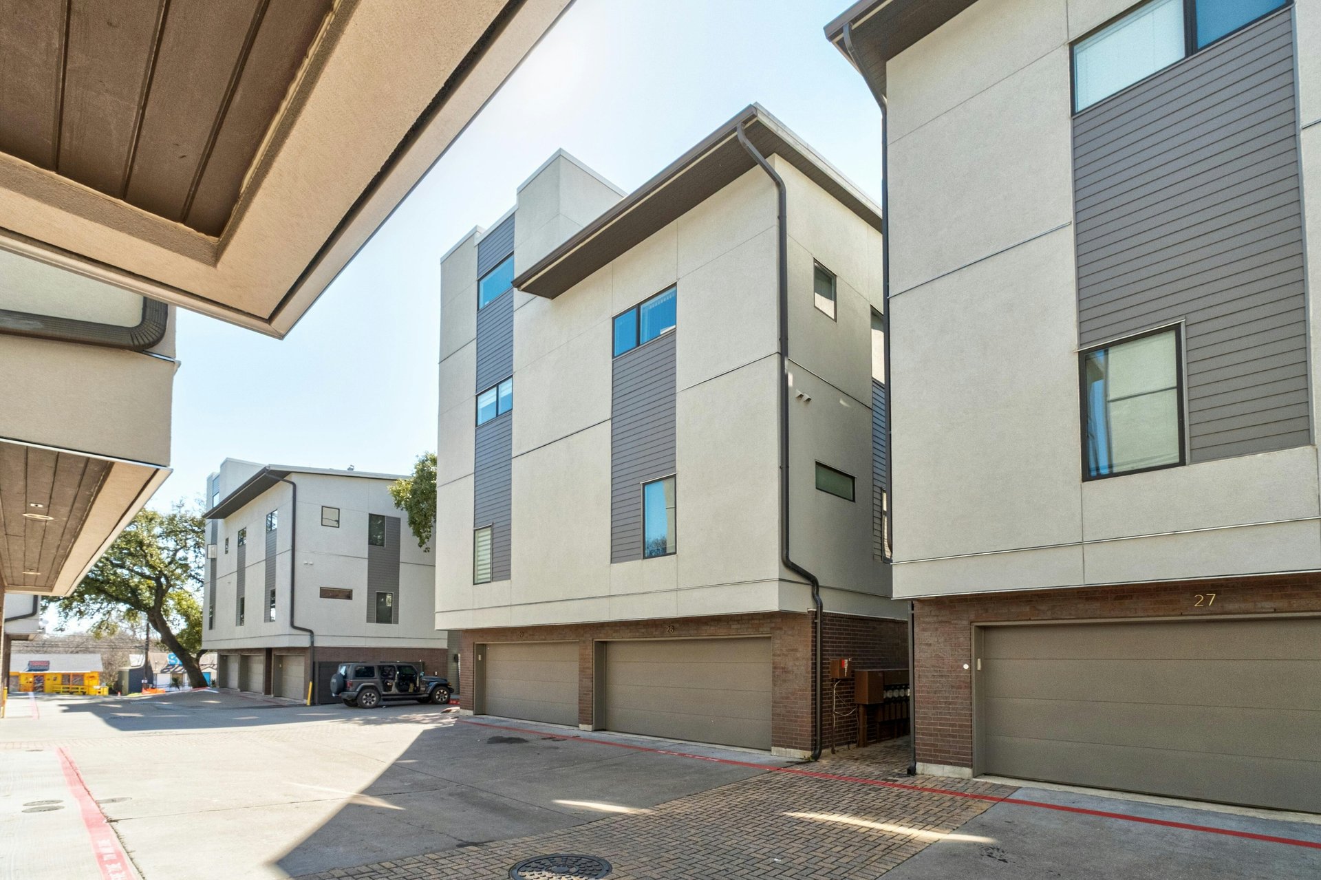 1702 S Lamar Blvd #28