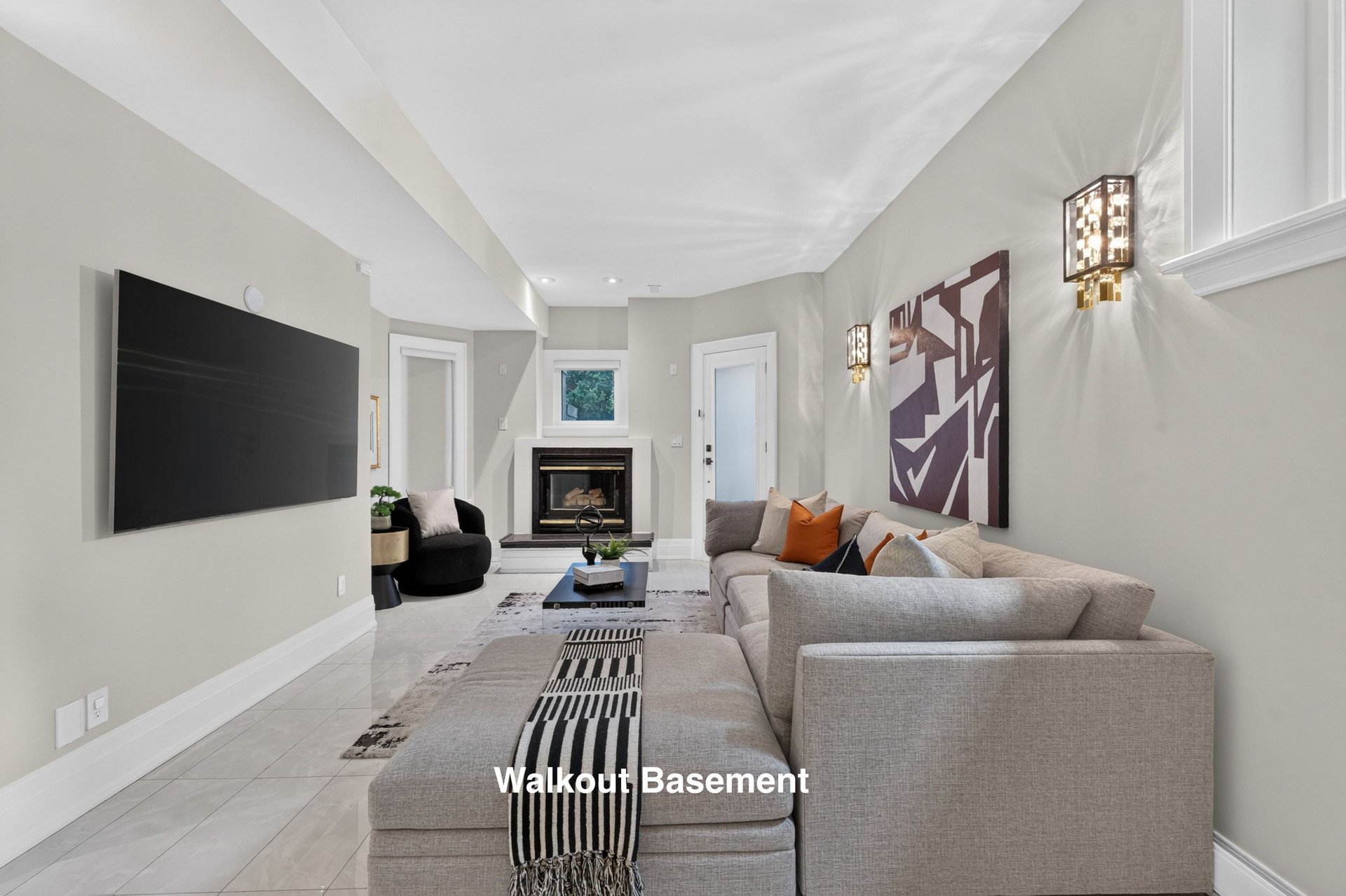 Fully Renovated Designer Residence