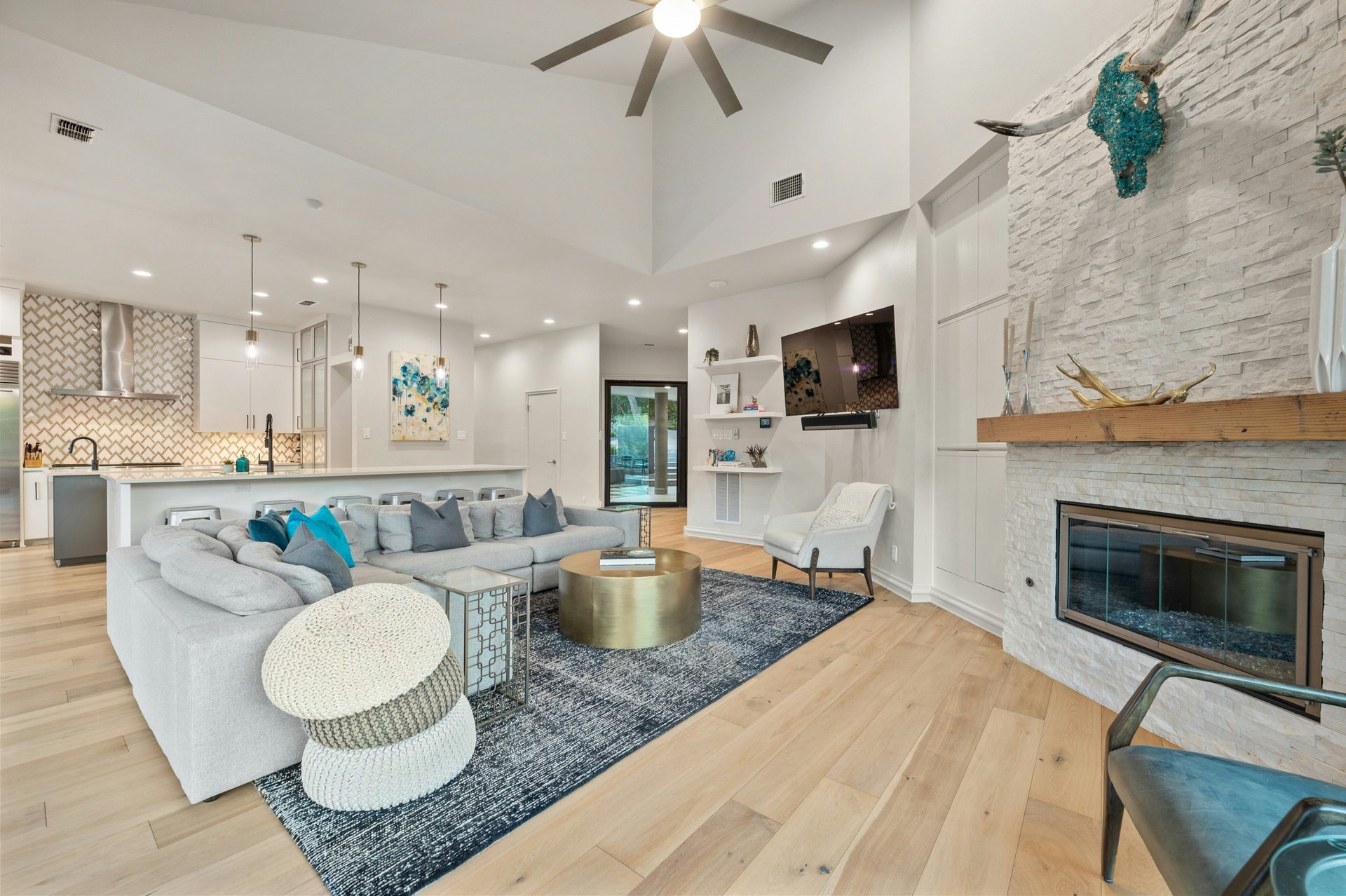 3200 Three Rivers Drive