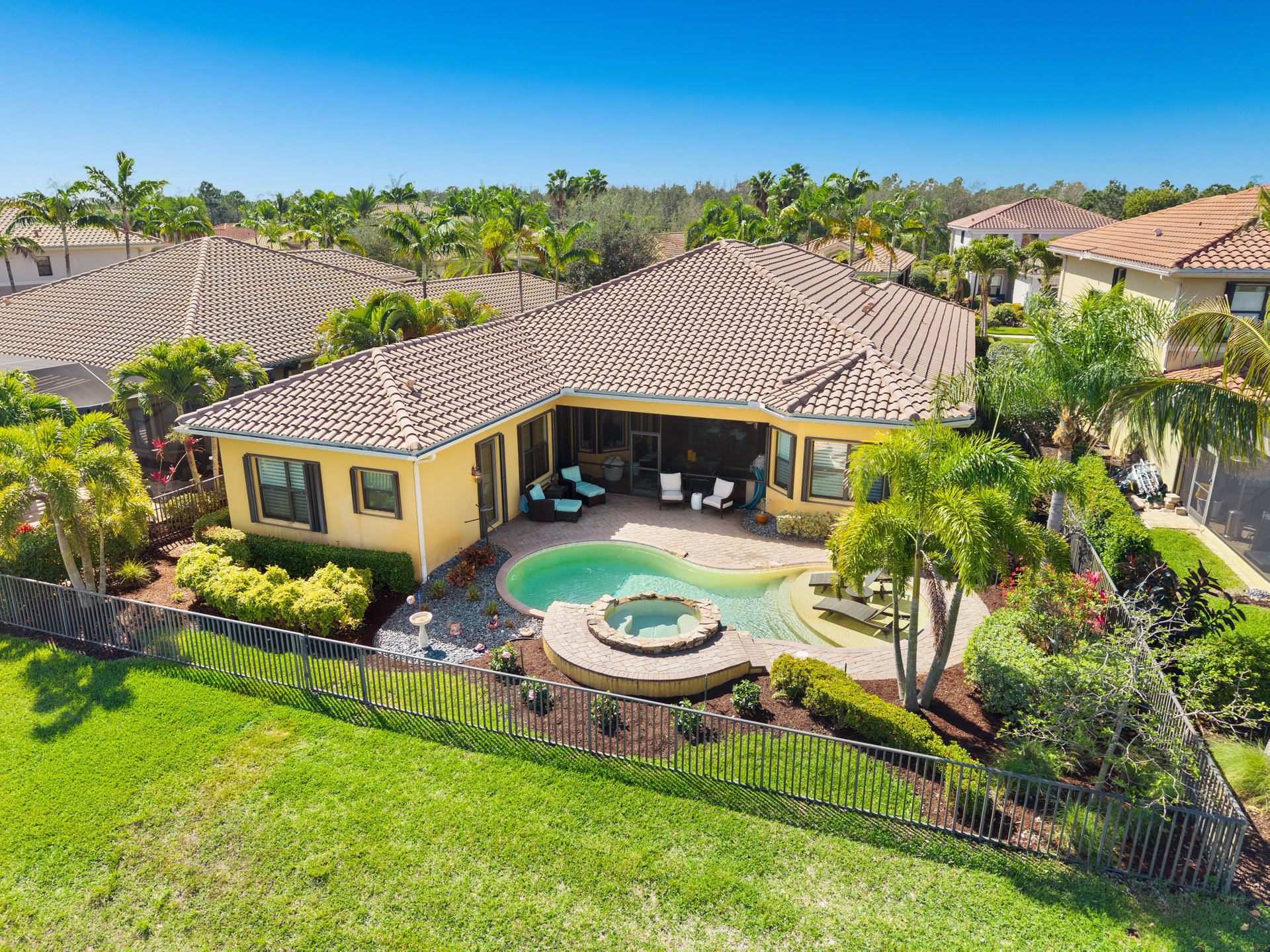RIVERSTONE