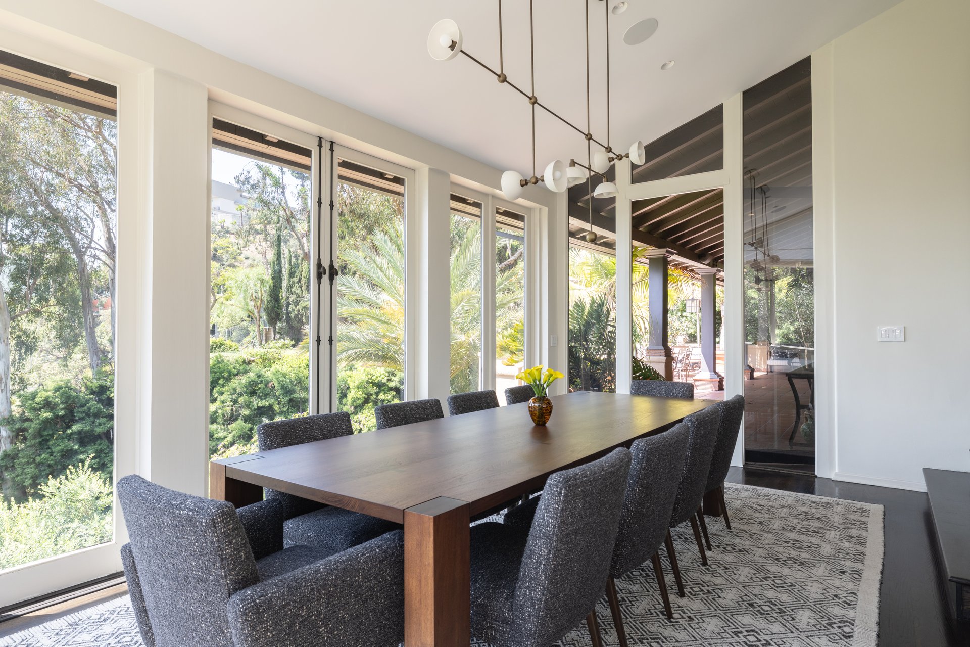 6964 Los Tilos Rd, Hollywood Hills