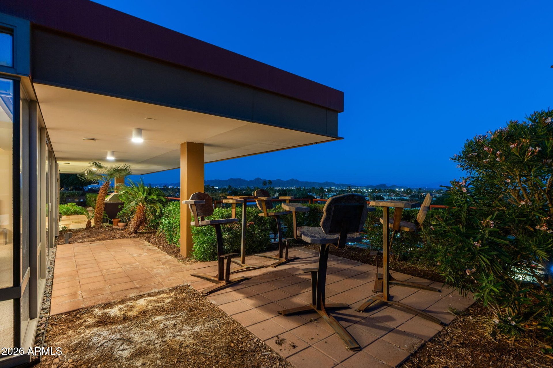 7167 E Rancho Vista Dr, #6004