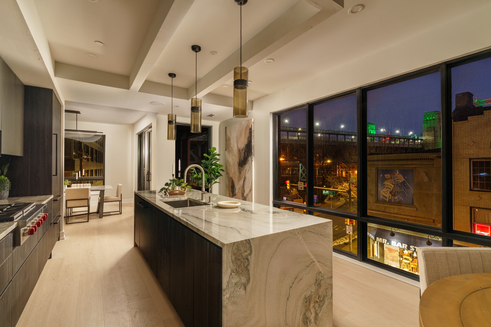 160-64 N 2nd Street #3R, Philadelphia, PA 19106