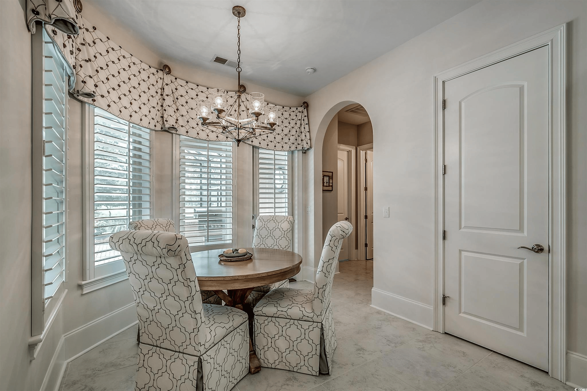 9540 Bellasera Cir
