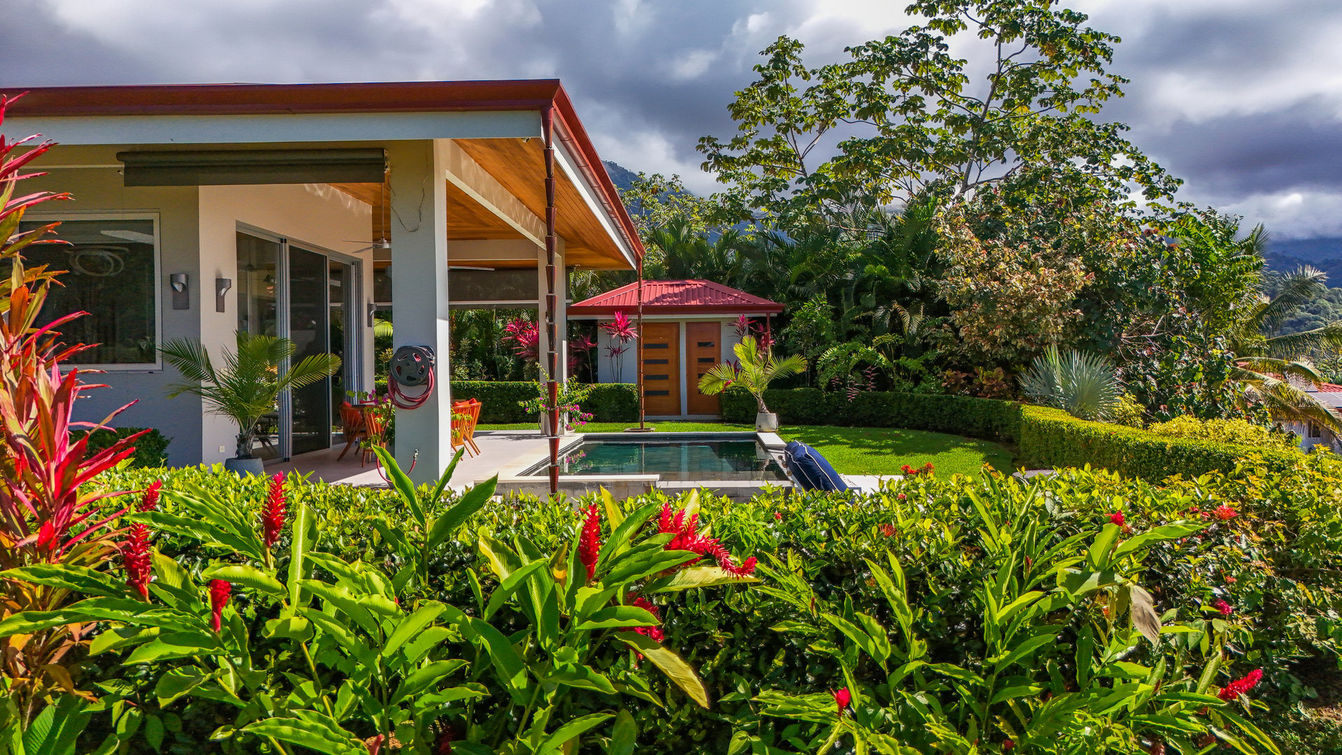 Blue Horizon – luxury ocean-view home in Ojochal, Costa Rica