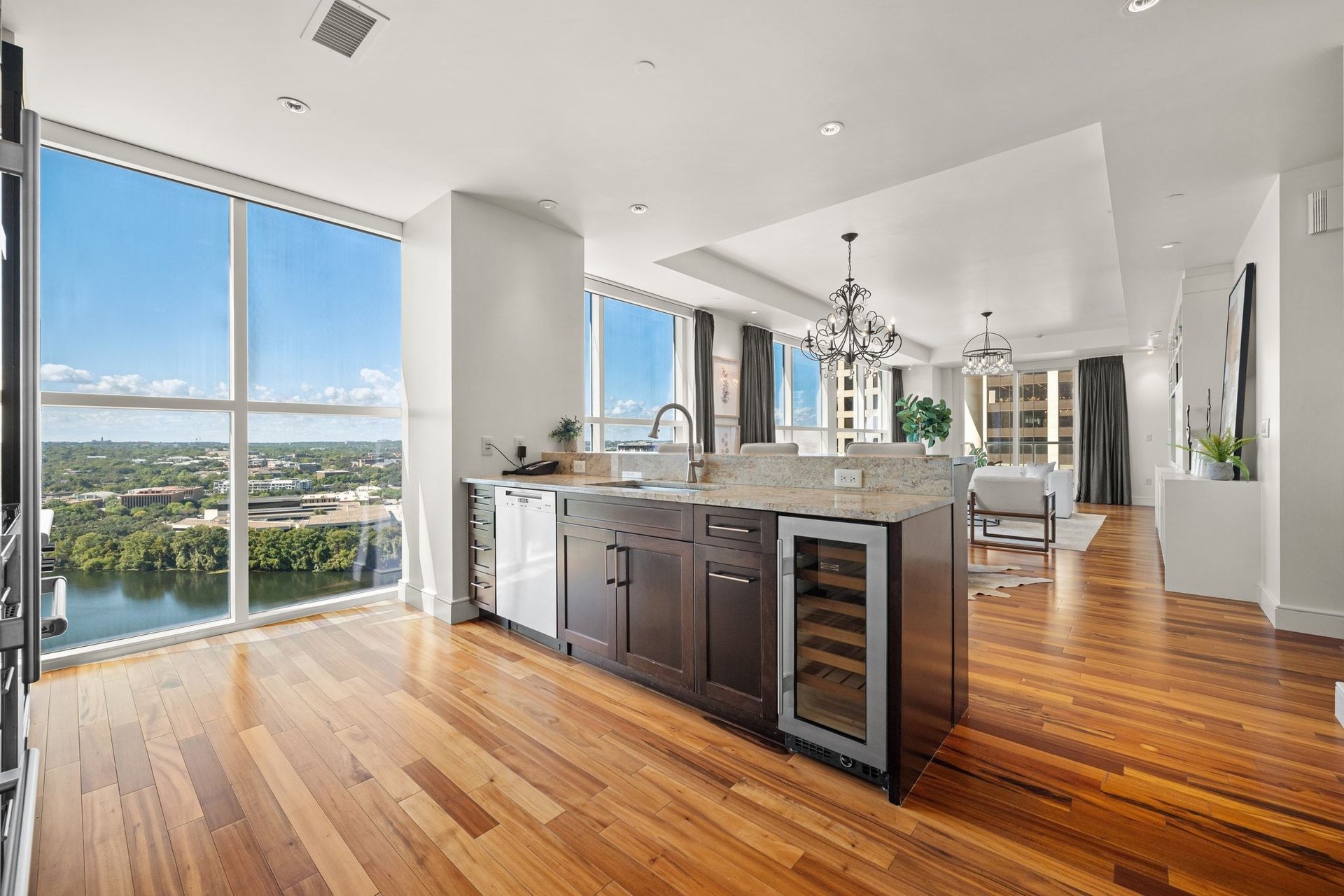 98 San Jacinto Blvd #1701