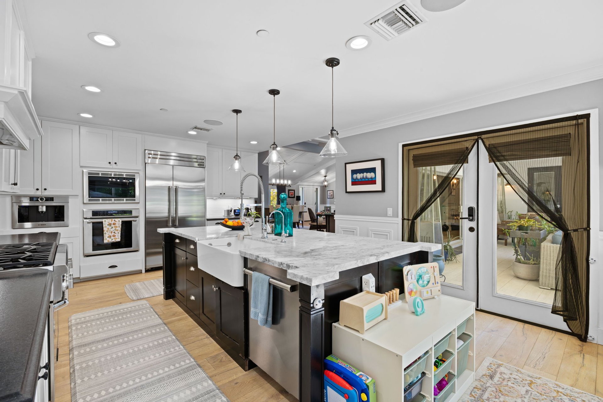 4008 N 65TH Place
