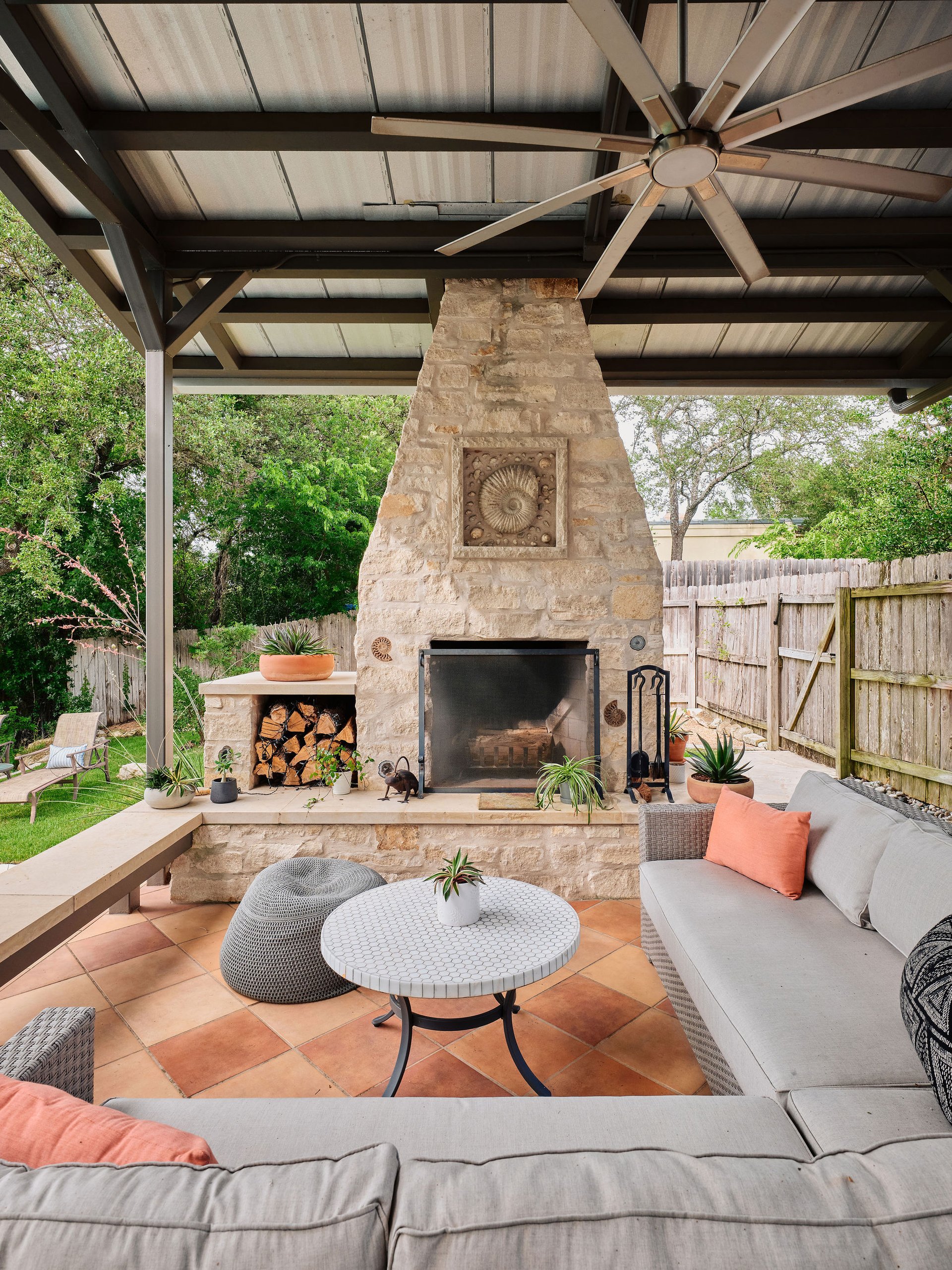 2310 Camino Alto