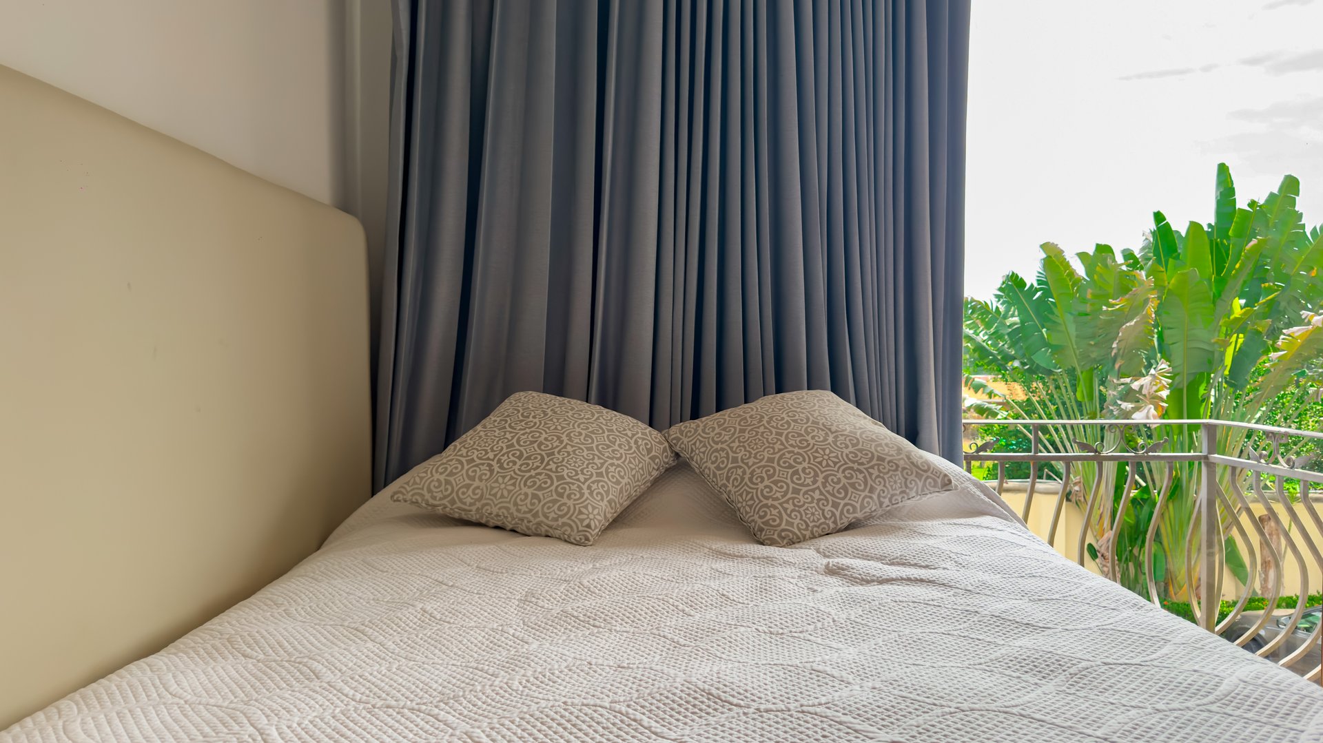 2BR Affordable Jaco Condominium 