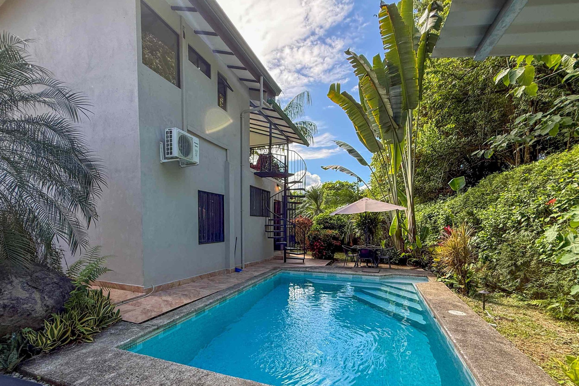 Serene 2-Bedroom Jungle Sanctuary with Private Pool & Gorgeous Balcony Views on Calle Buganvillea in Ojochal Costa Rica