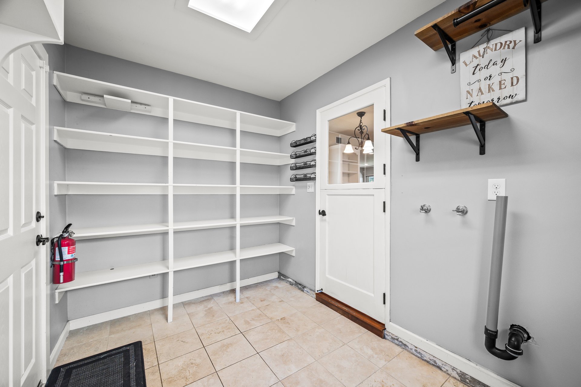 5021 Waterbury Way