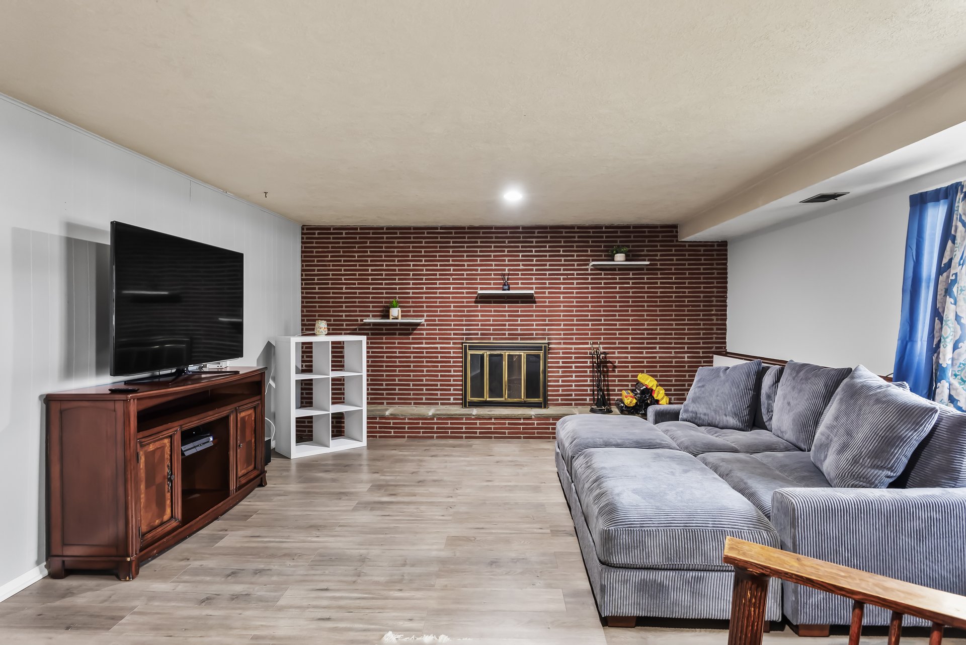  157 Ramblewood Pkwy