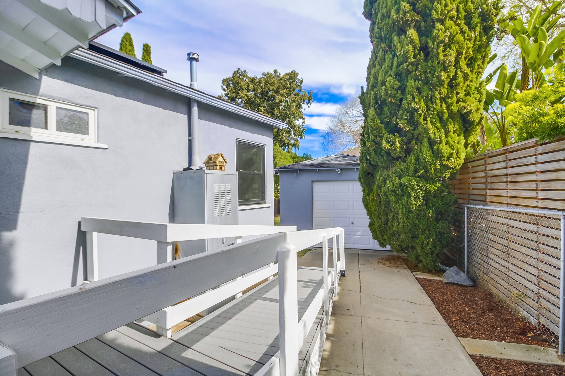 4983 East Mountain View Dr