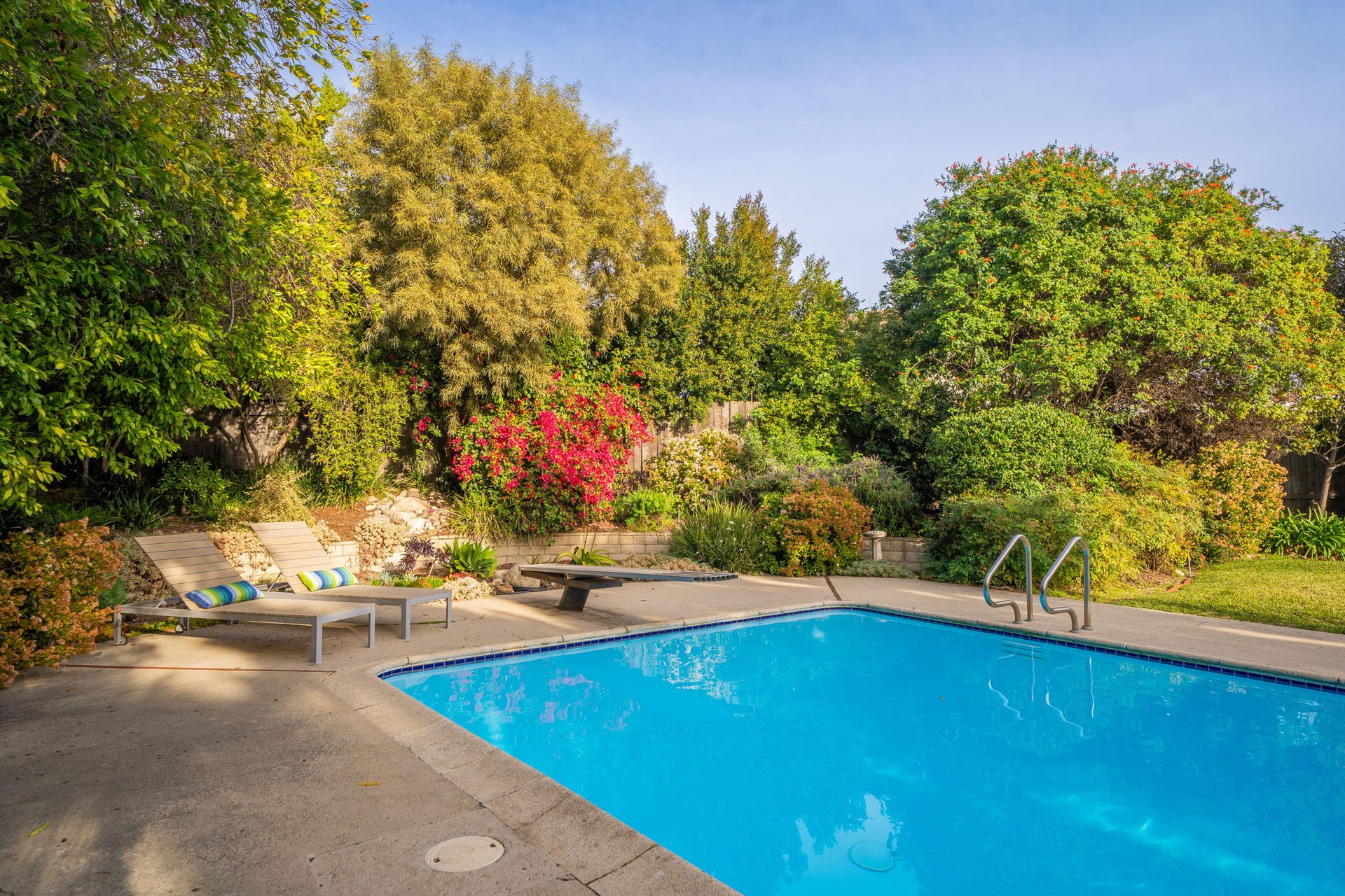 257 W Sonora Place