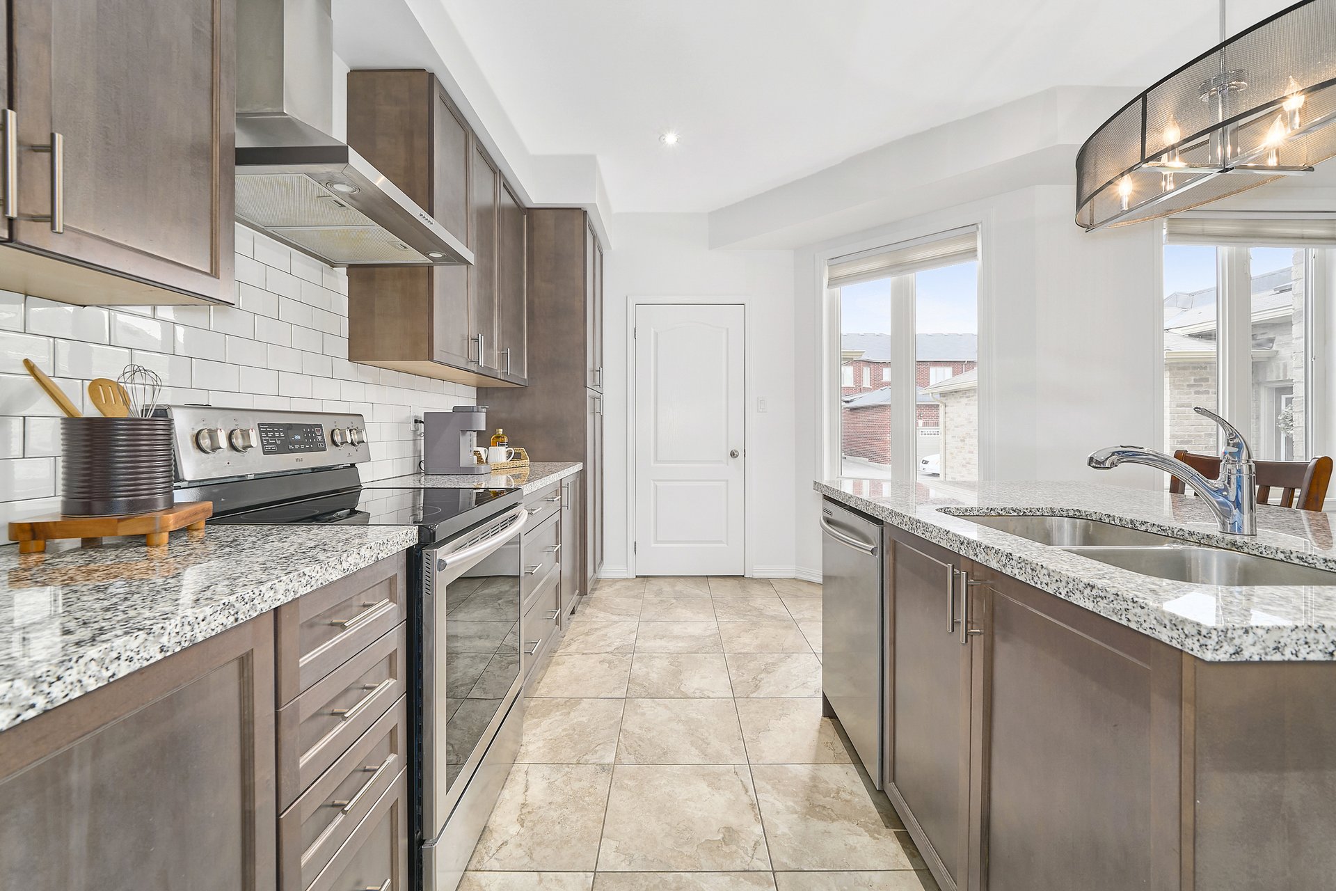 10 Drayton Avenue