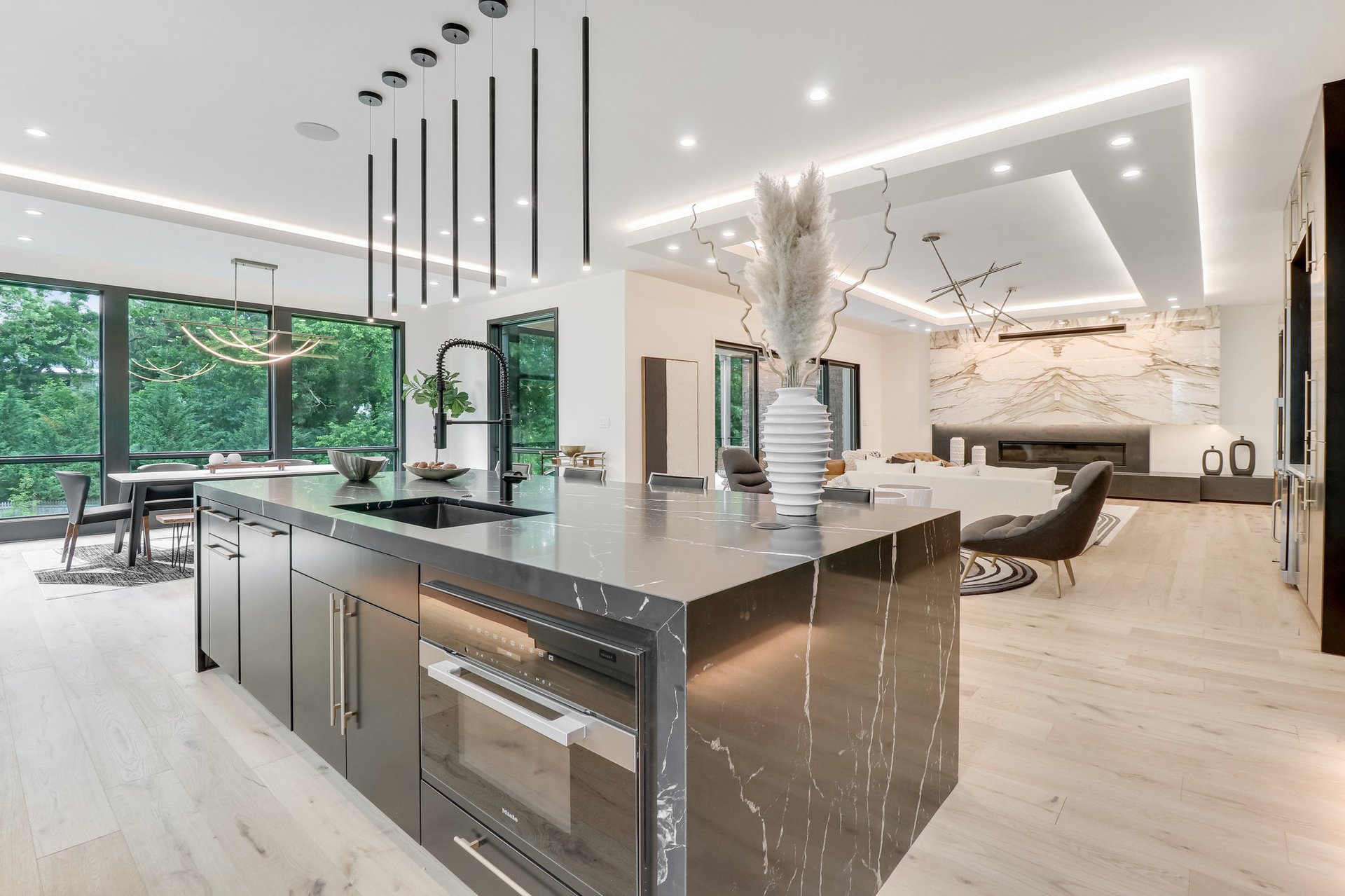 	  	1138 Basil Rd, Mclean, VA 22101