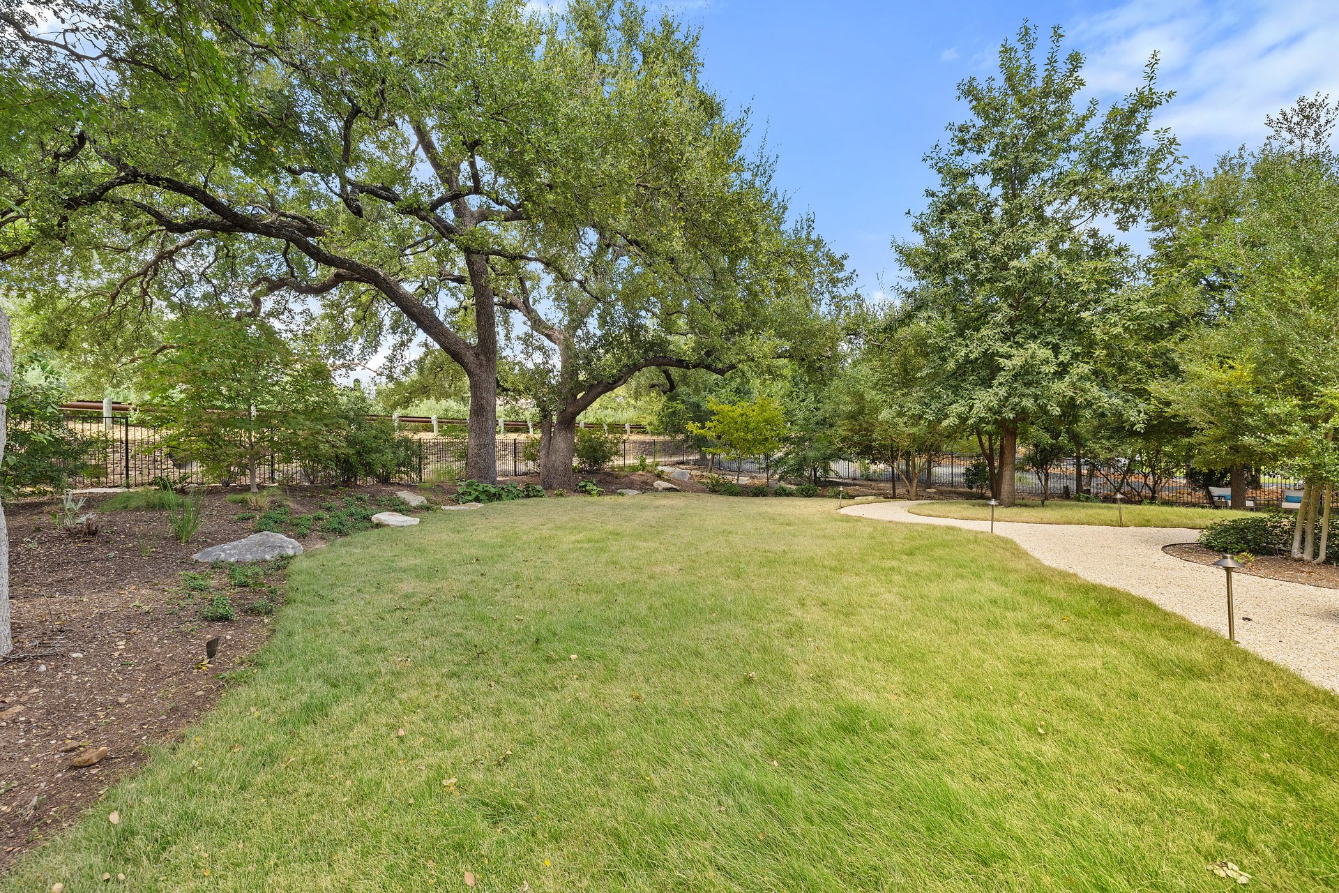 12821 Hacienda Ridge