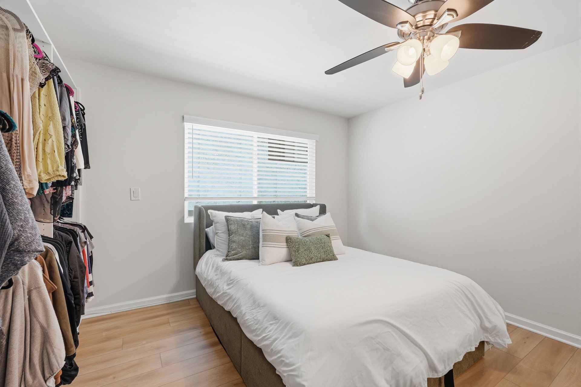 1600 Ardmore Avenue 231