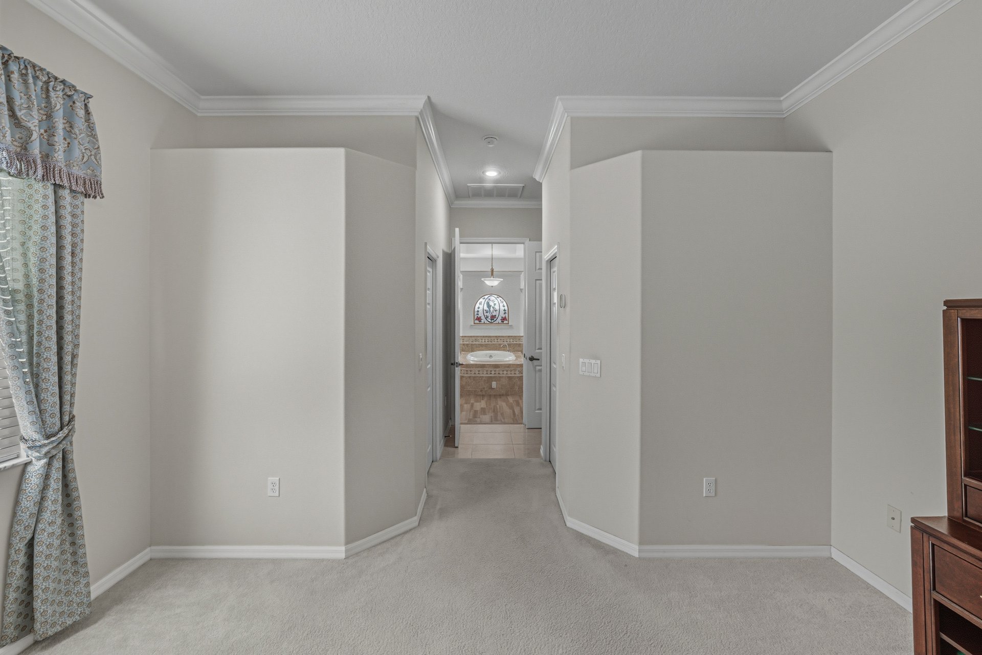 12852 GRAND TRAVERSE DR