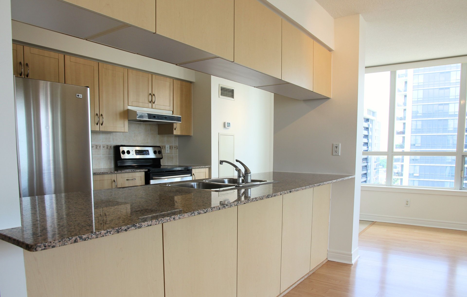  Exceptional Corner Suite 