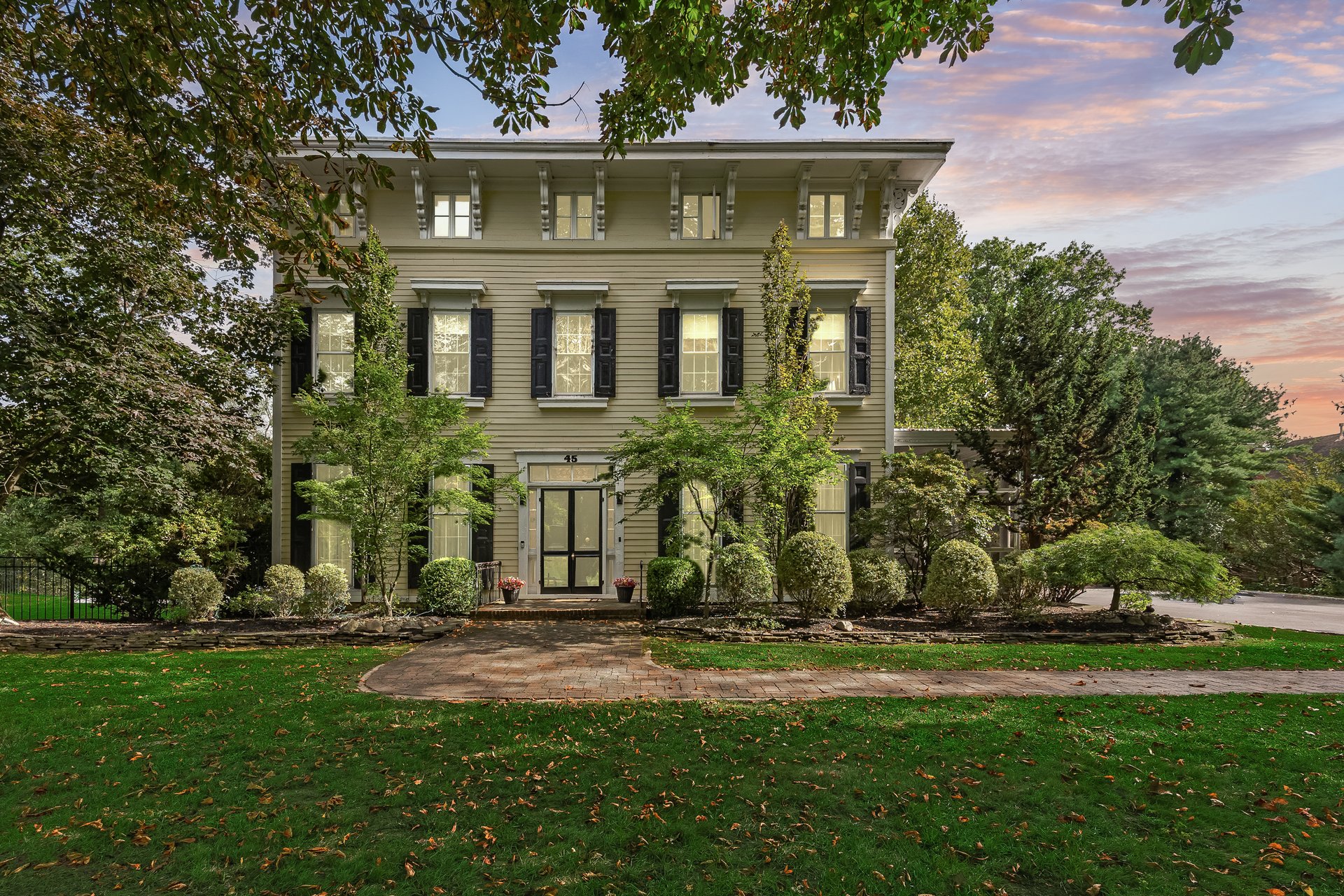 45 Bordentown Crosswicks Rd