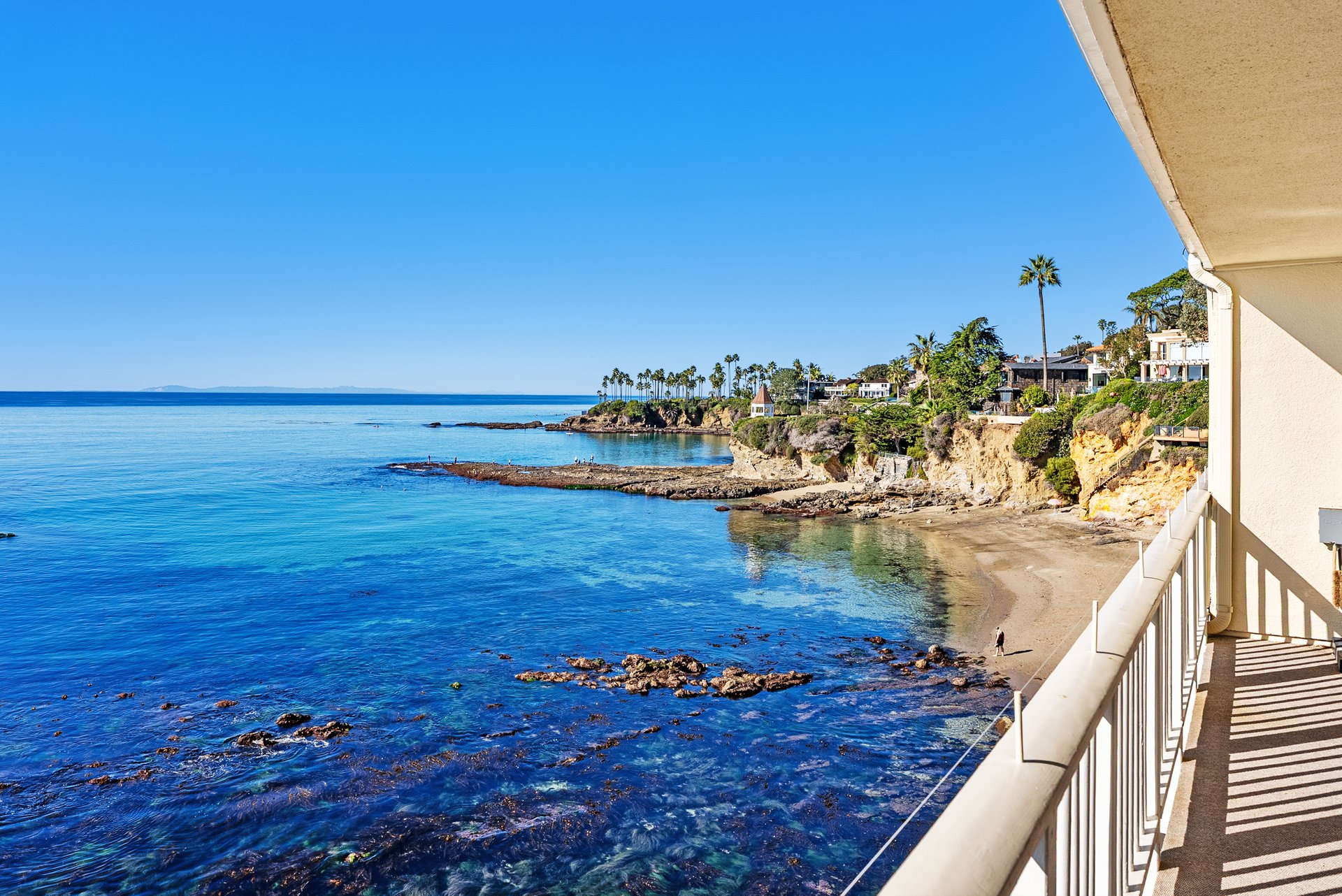 631 Cliff Dr.