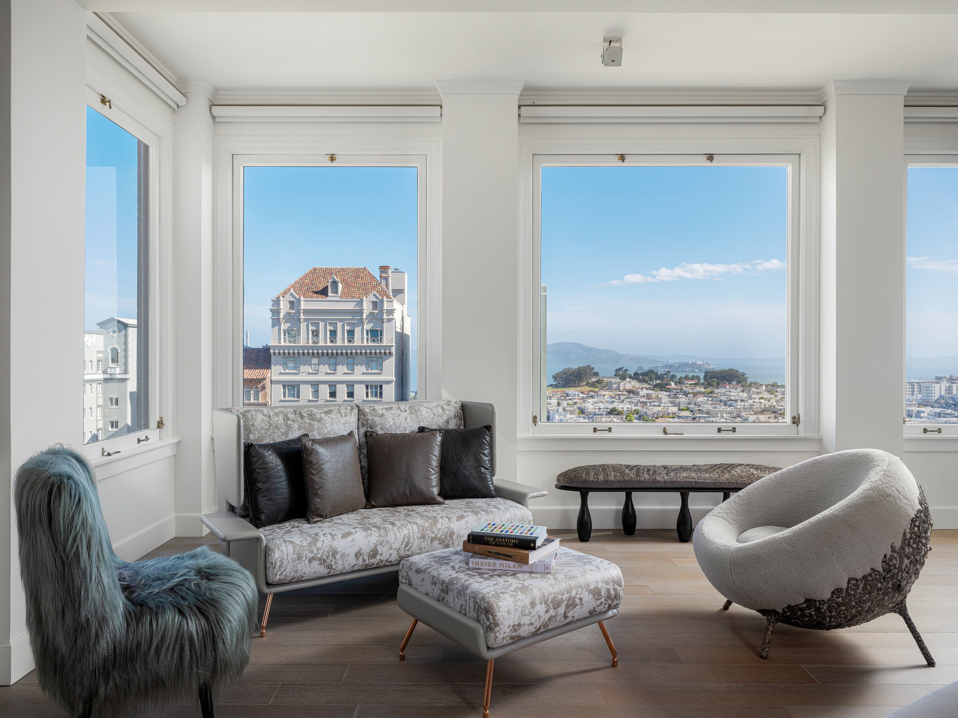 Magnificent Apartment at The Heights