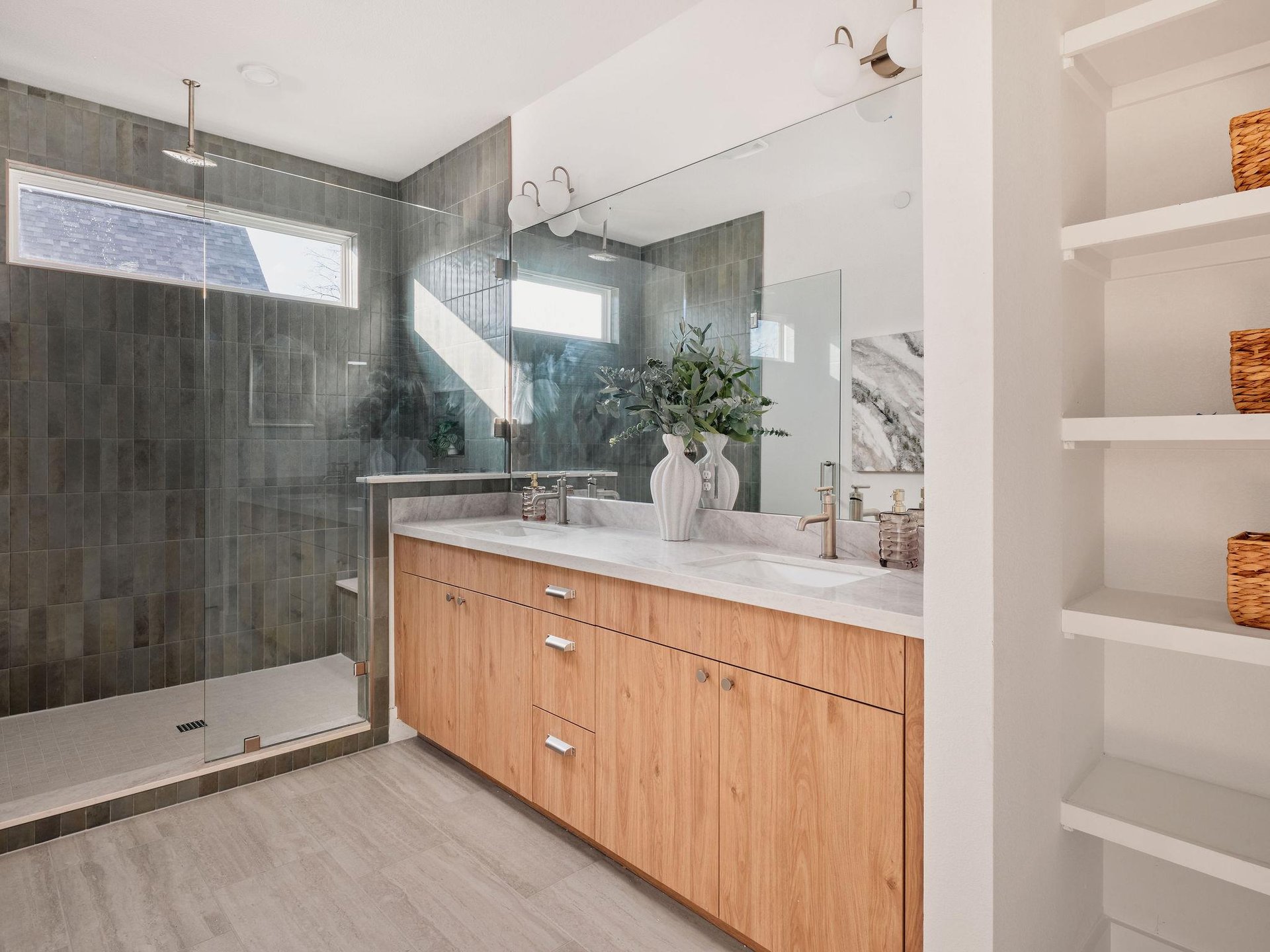 6407 Bradsher #C