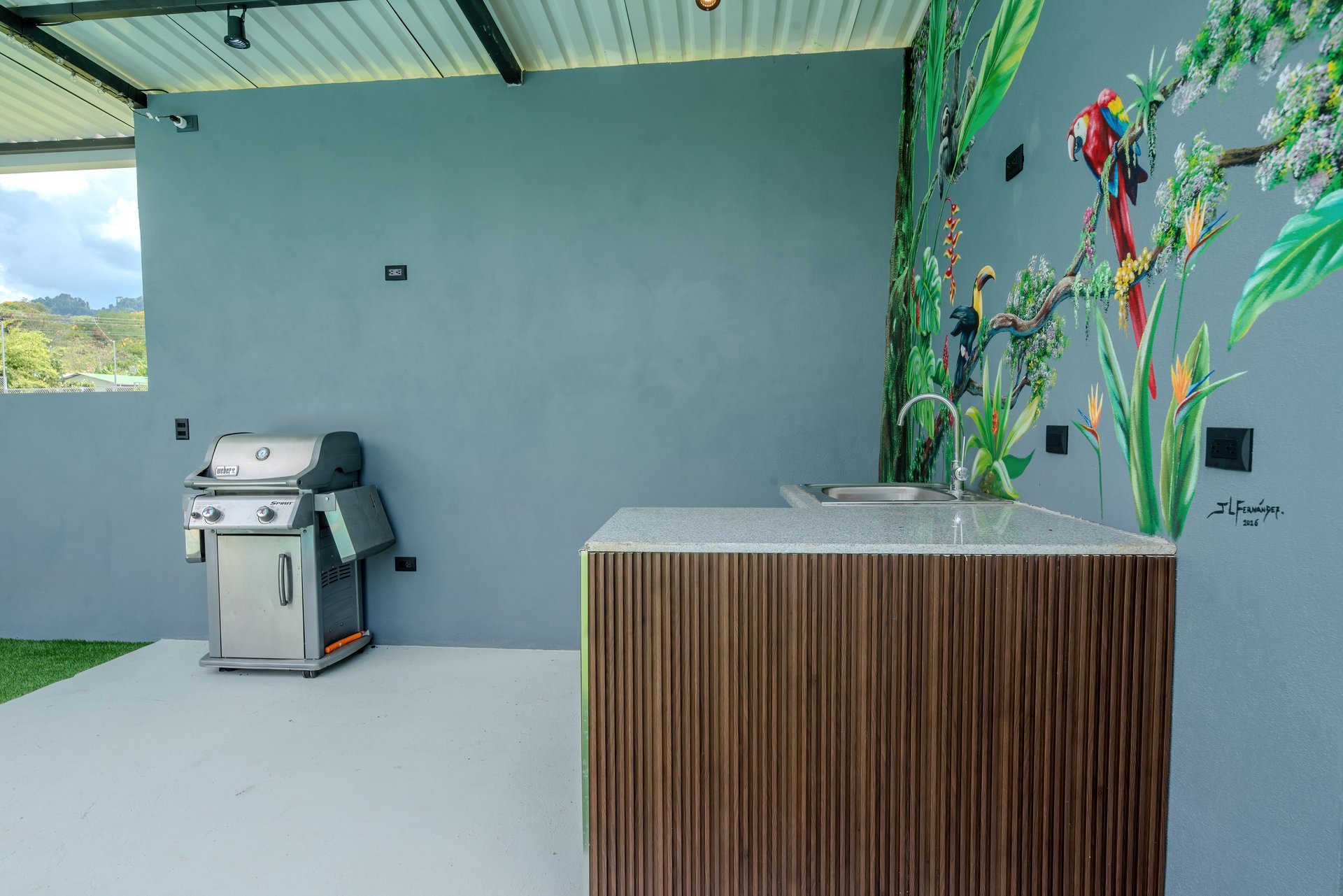 Brand-New Mountain View Home with Pool and Expansion Potential in Villa Nueva, Quepos