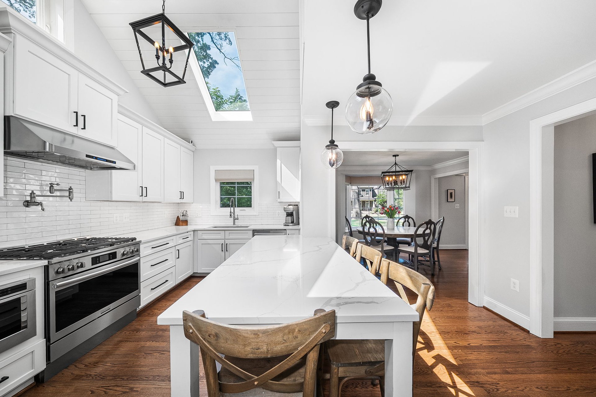 1138 Cameron Rd