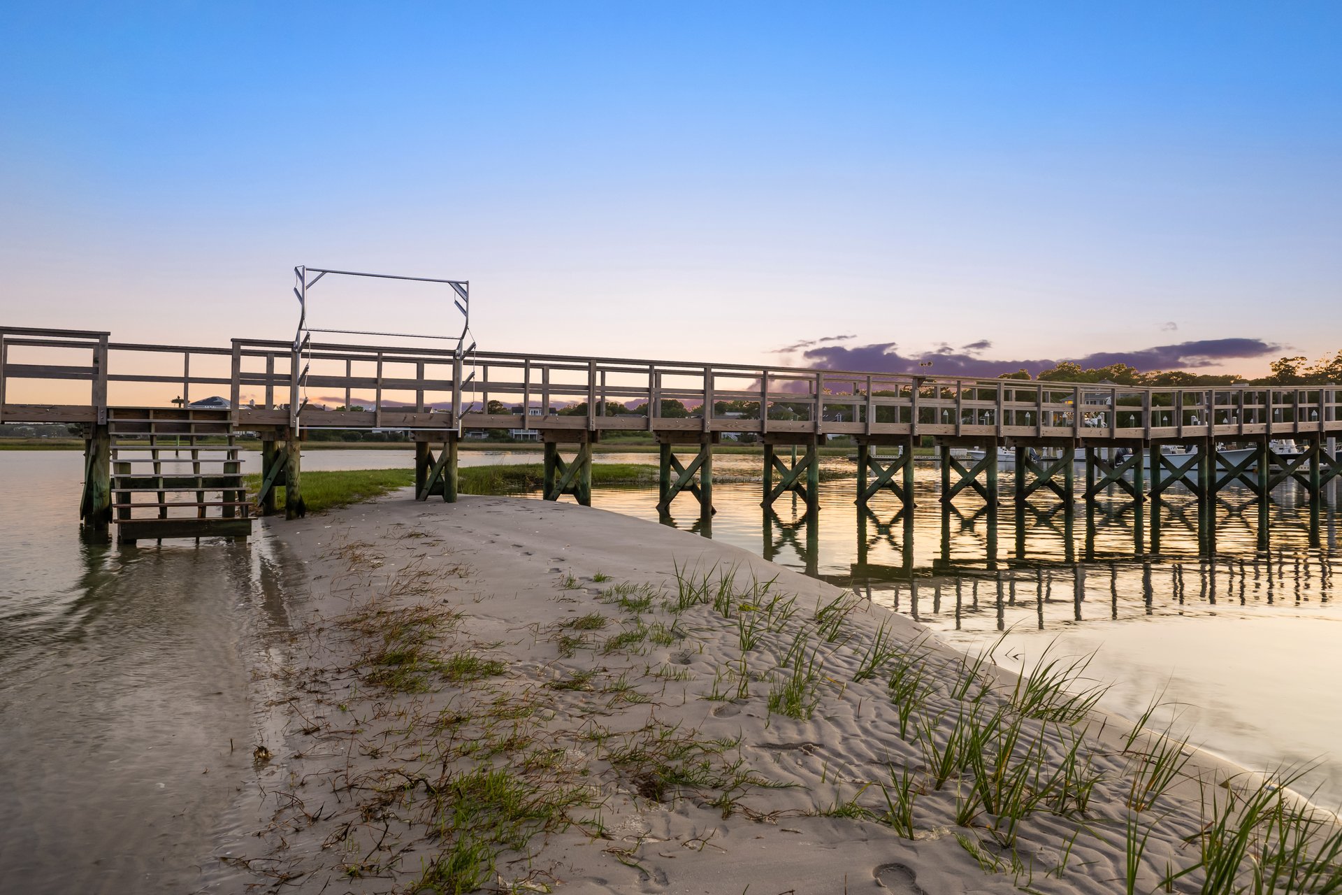 200 & 201 Oyster Bay Lane Lots