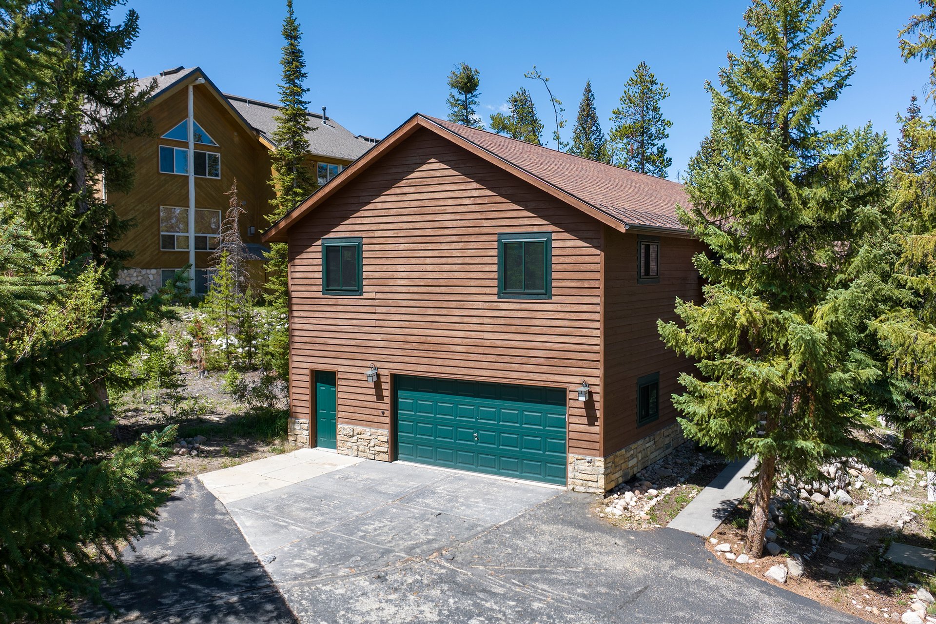 310 Arapahoe Road