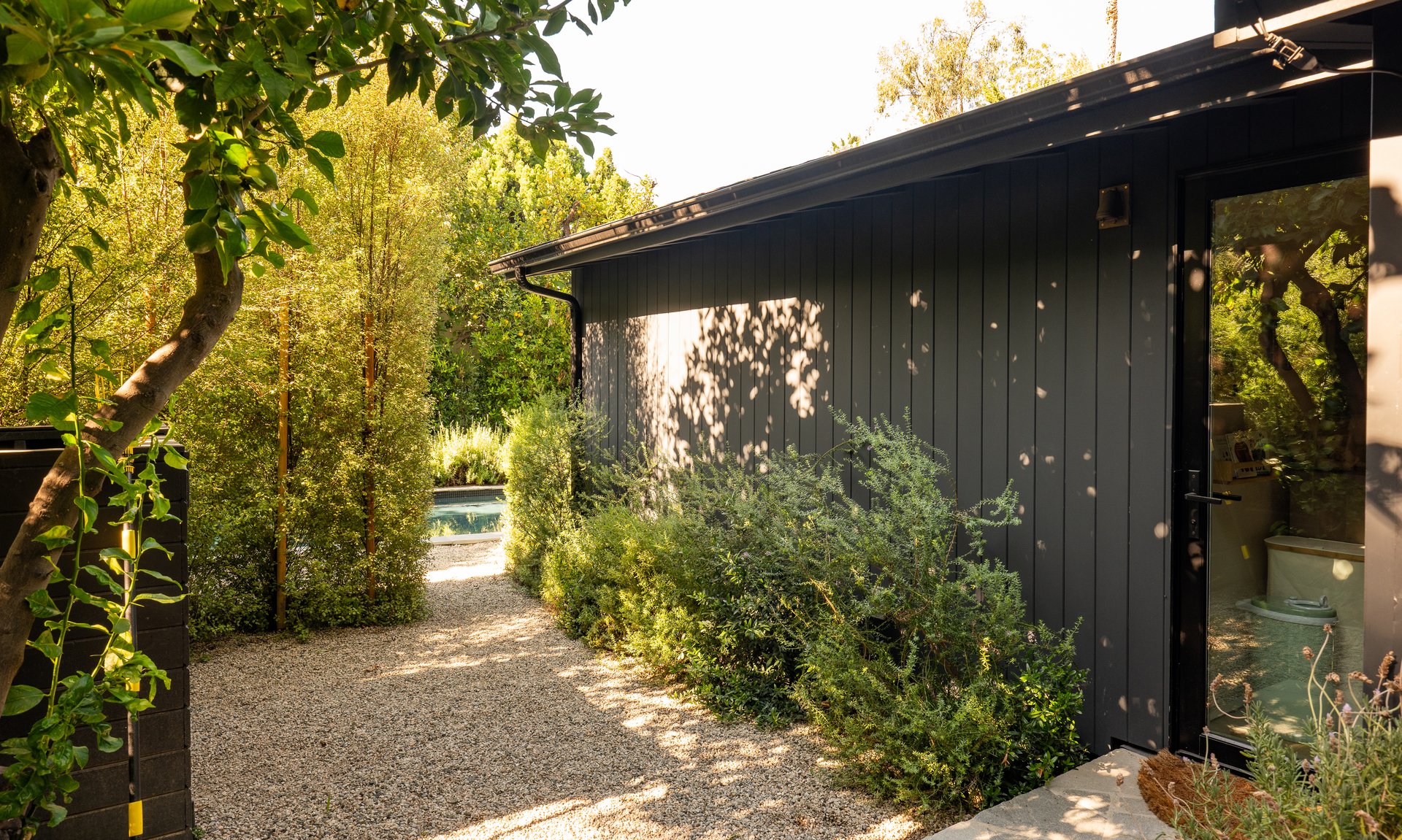 4157 Sunswept Dr, Studio City