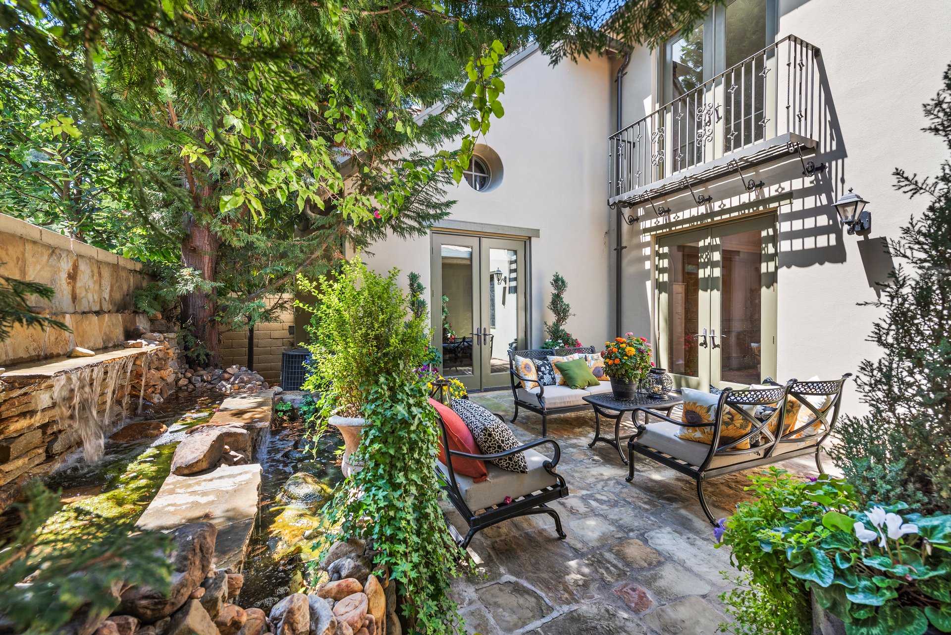 Covenant Hills Estate 