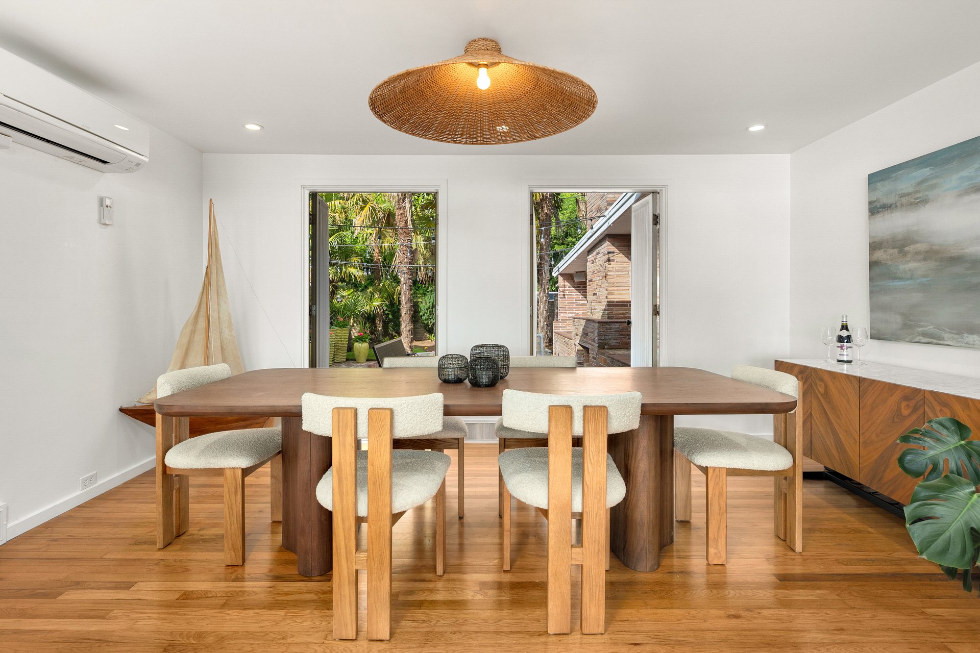 169 Lake Avenue W
