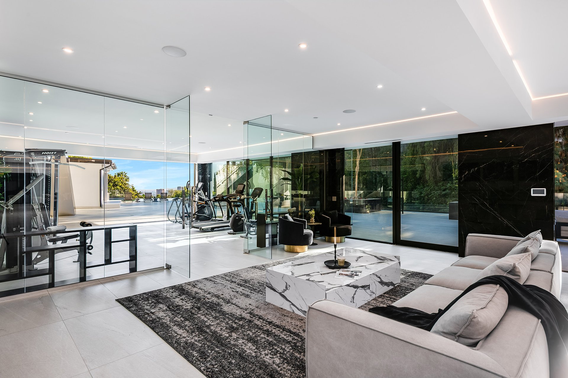 677 Nimes Road