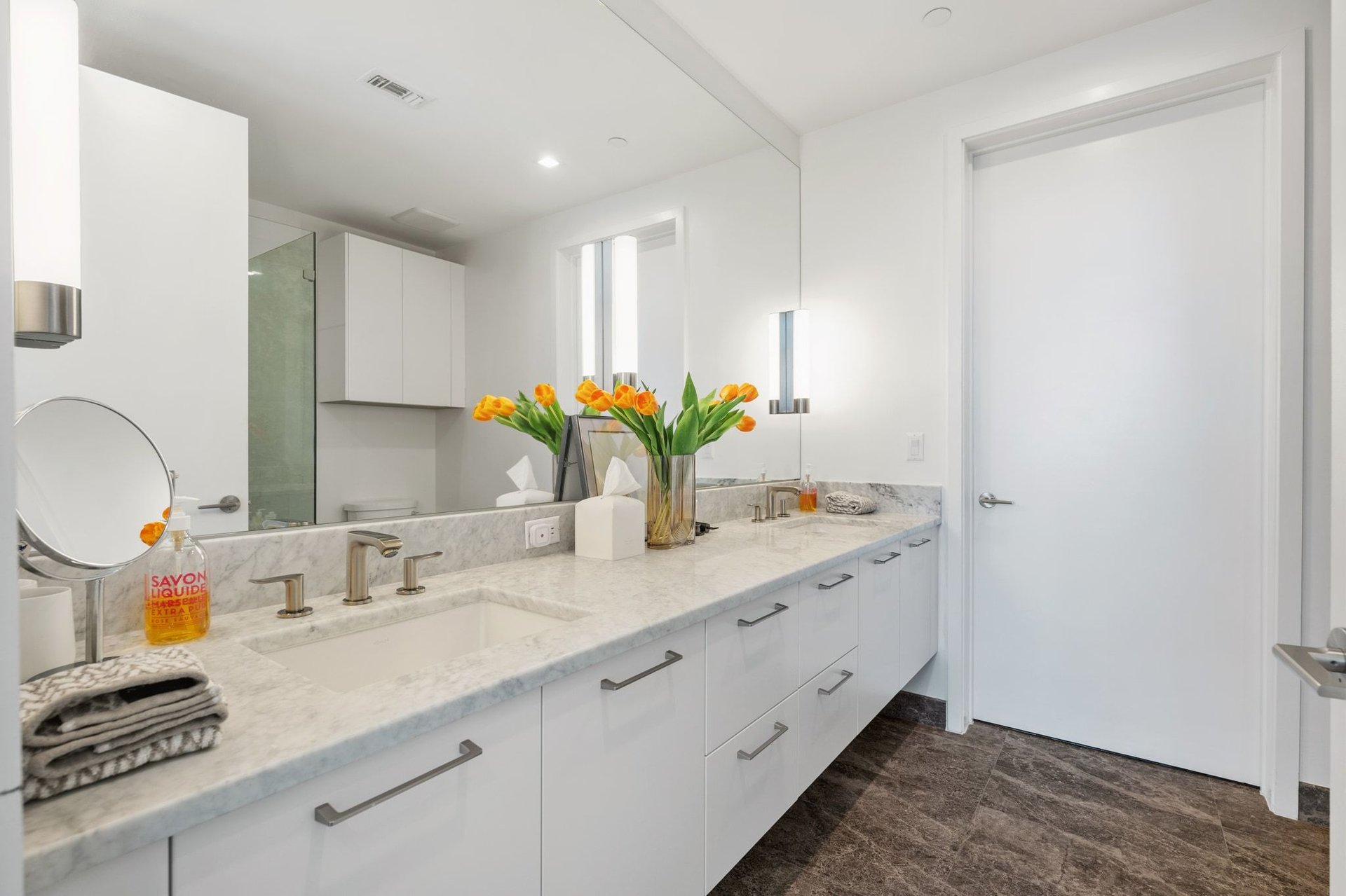 501 West Ave #2301