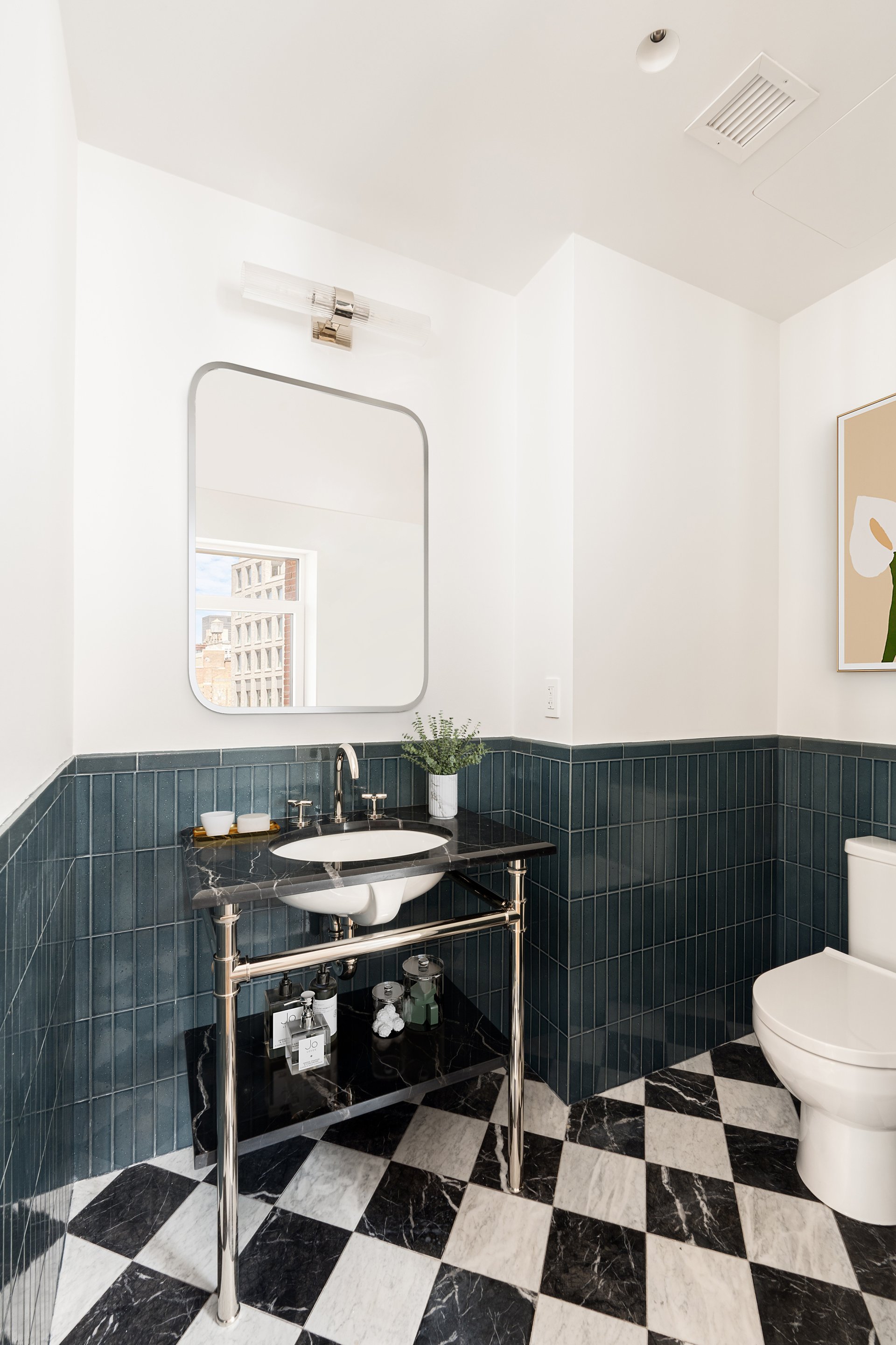 525 Sixth Avenue - The Village West
