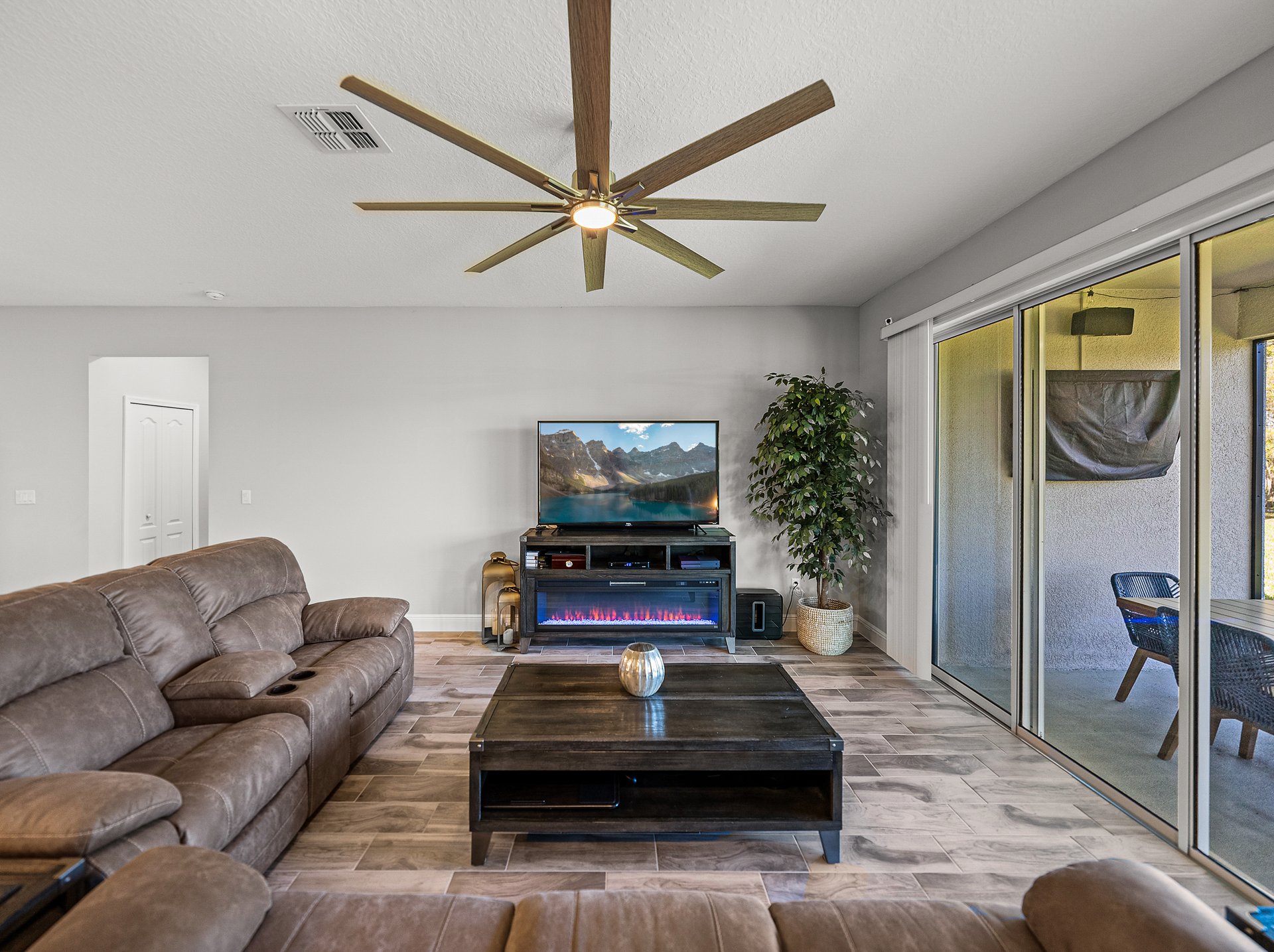 11465 JUNE BRIAR LOOP